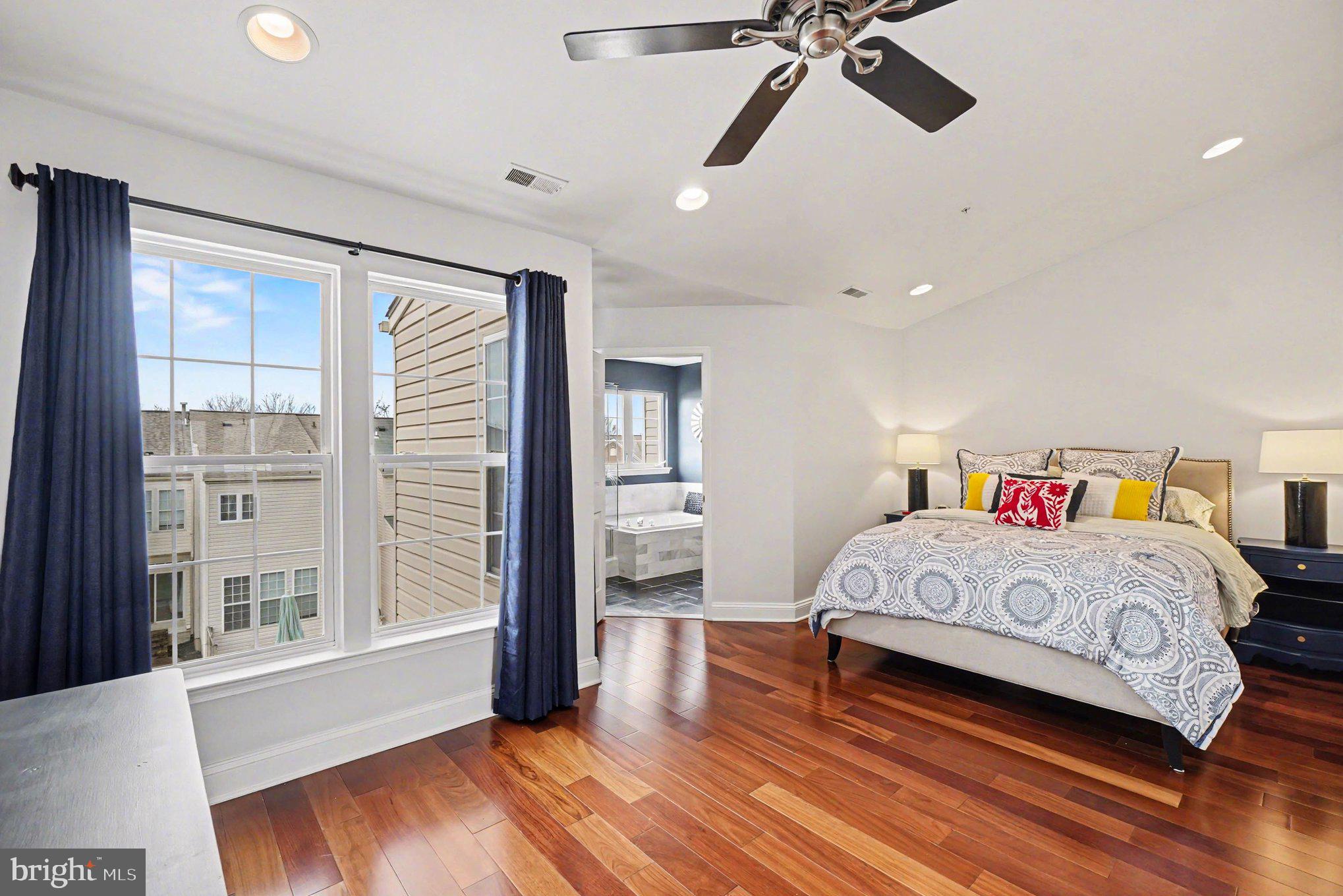 PERRY HALL FARMS - Residential