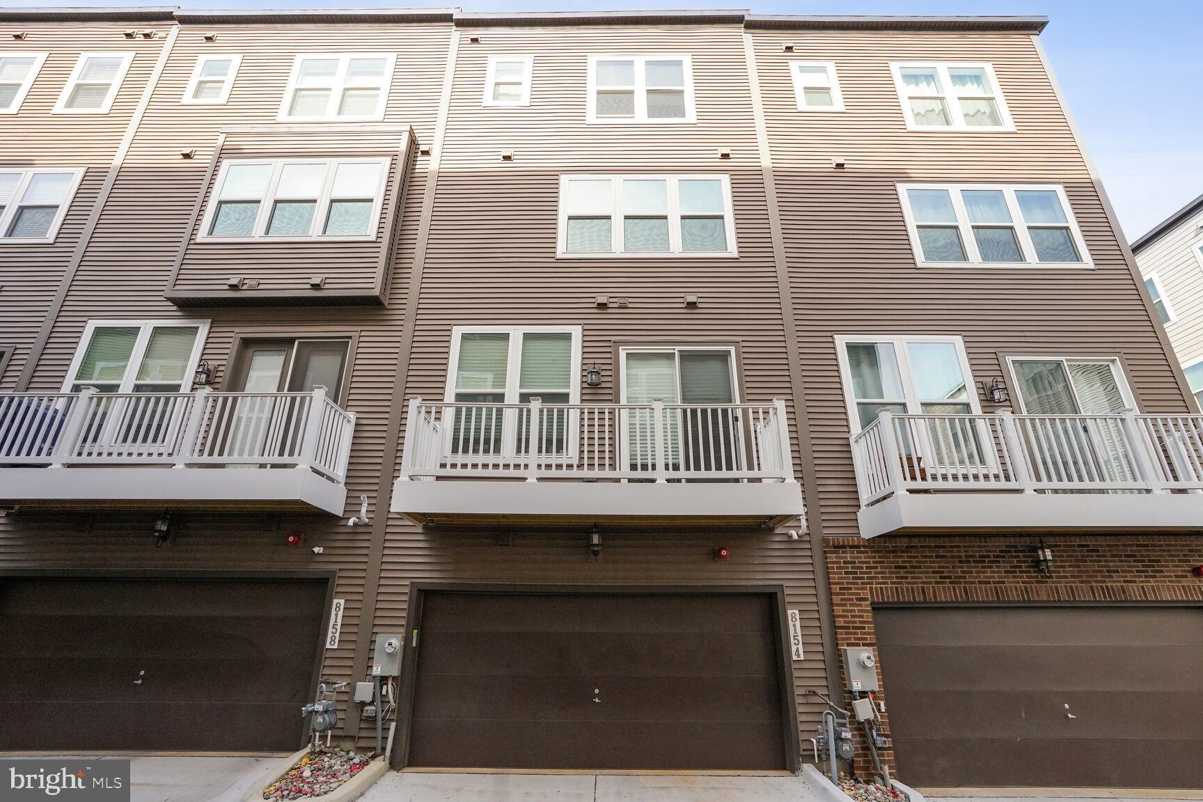 WESTSIDE AT SHADY GROVE METRO - Residential