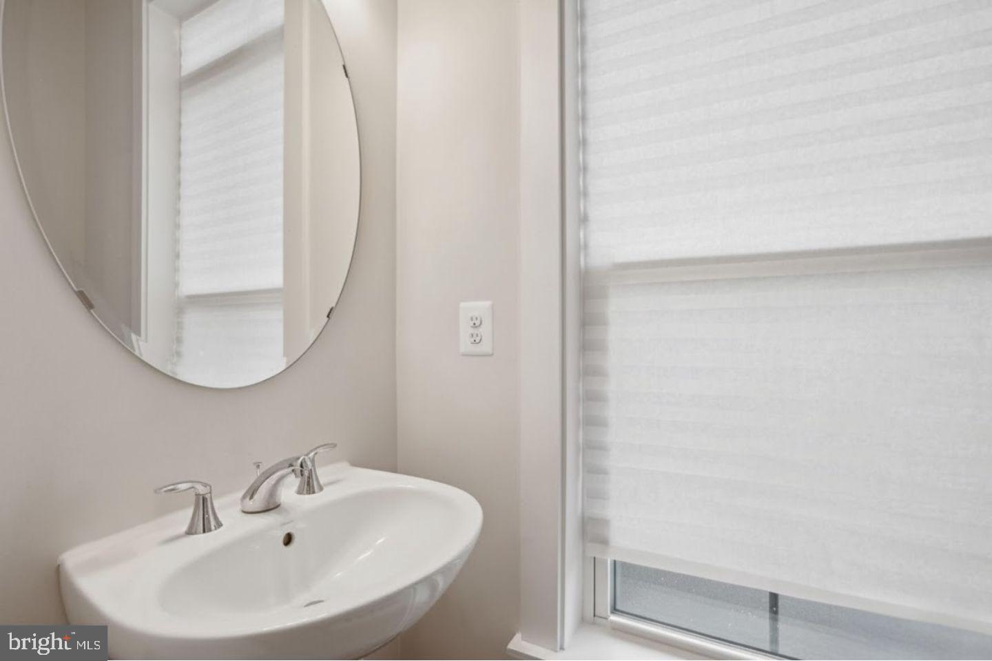 WESTSIDE AT SHADY GROVE METRO - Residential