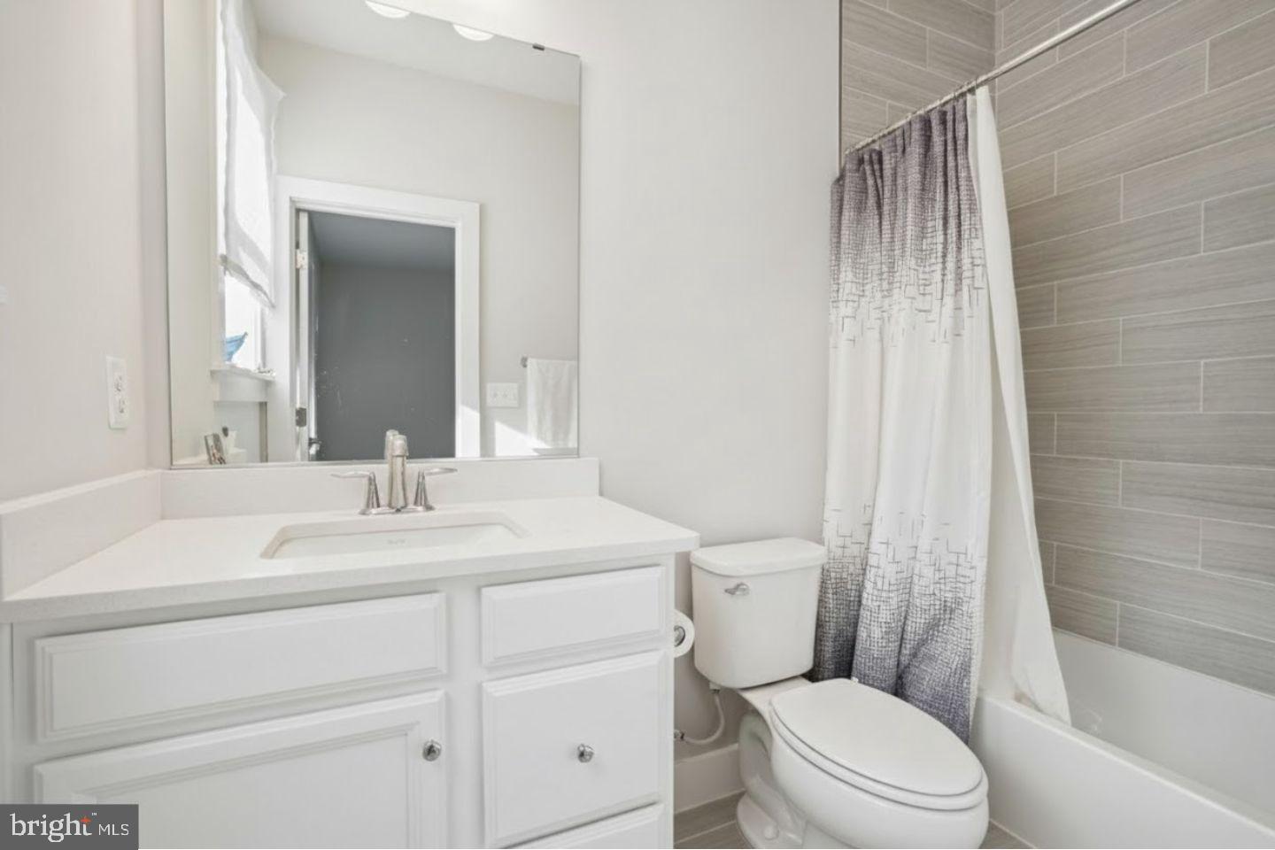 WESTSIDE AT SHADY GROVE METRO - Residential