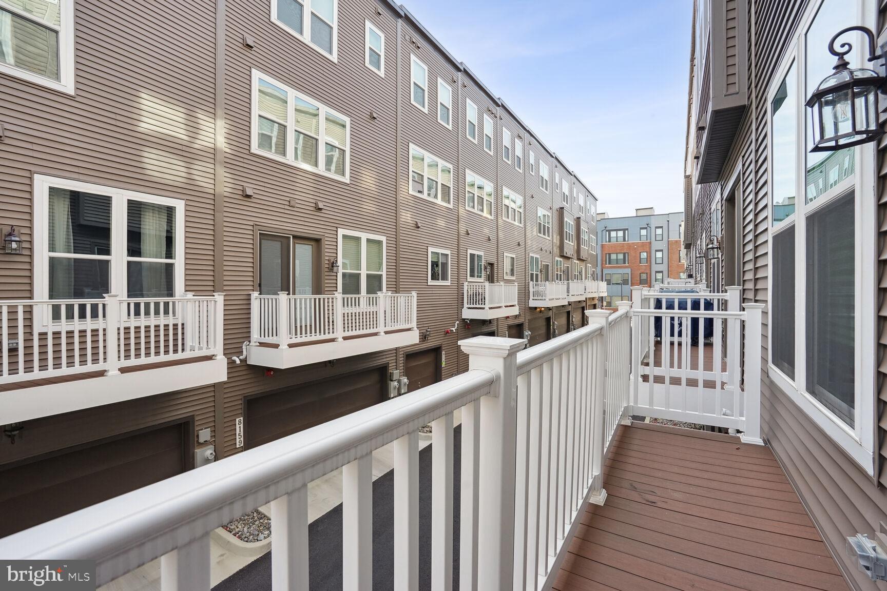 WESTSIDE AT SHADY GROVE METRO - Residential