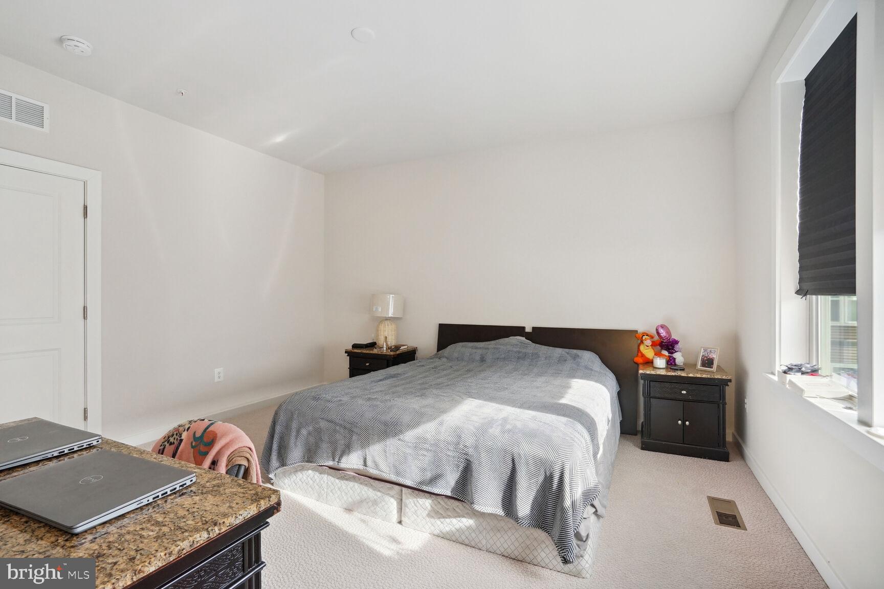 WESTSIDE AT SHADY GROVE METRO - Residential