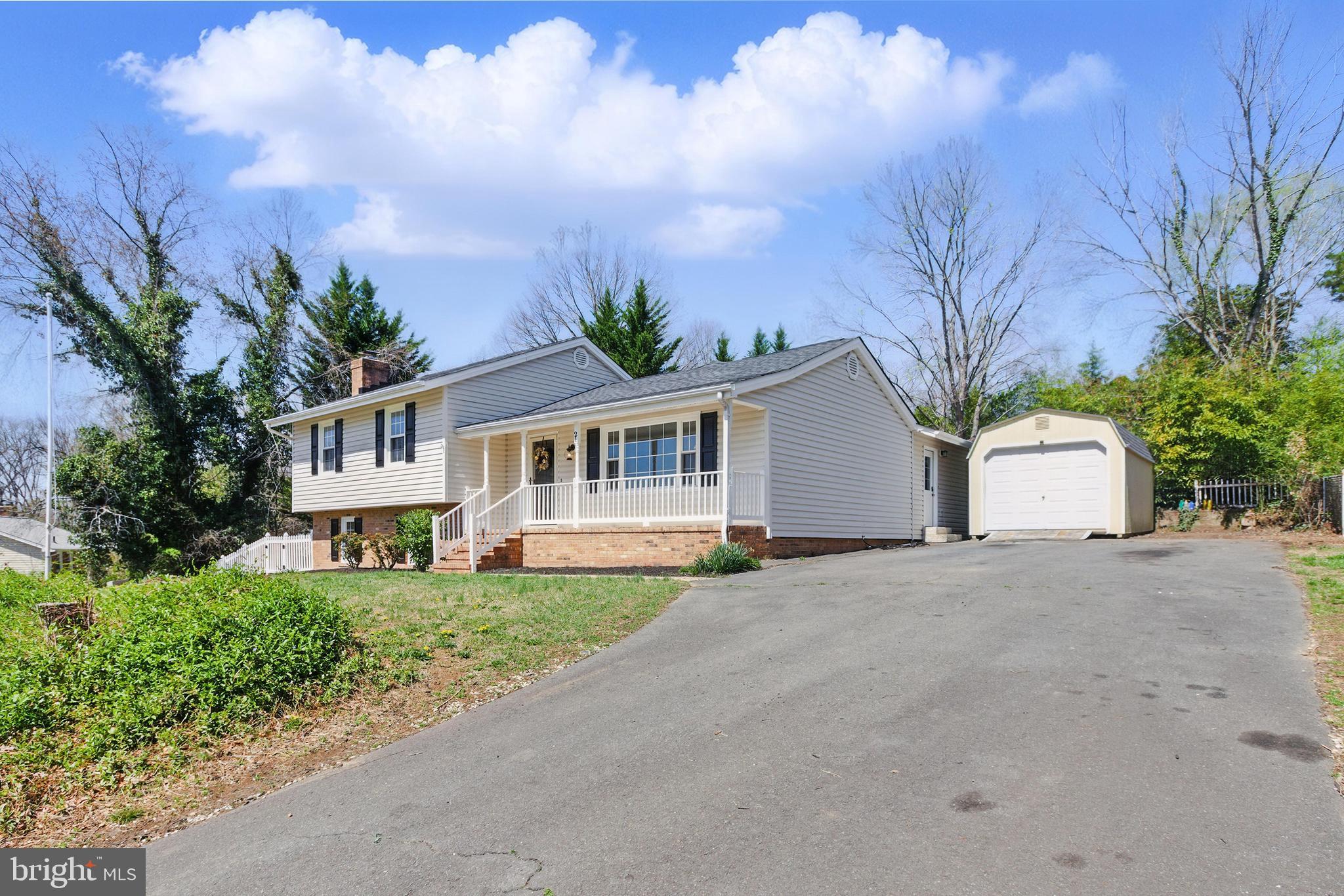 21 RIDGEMORE CIRCLE