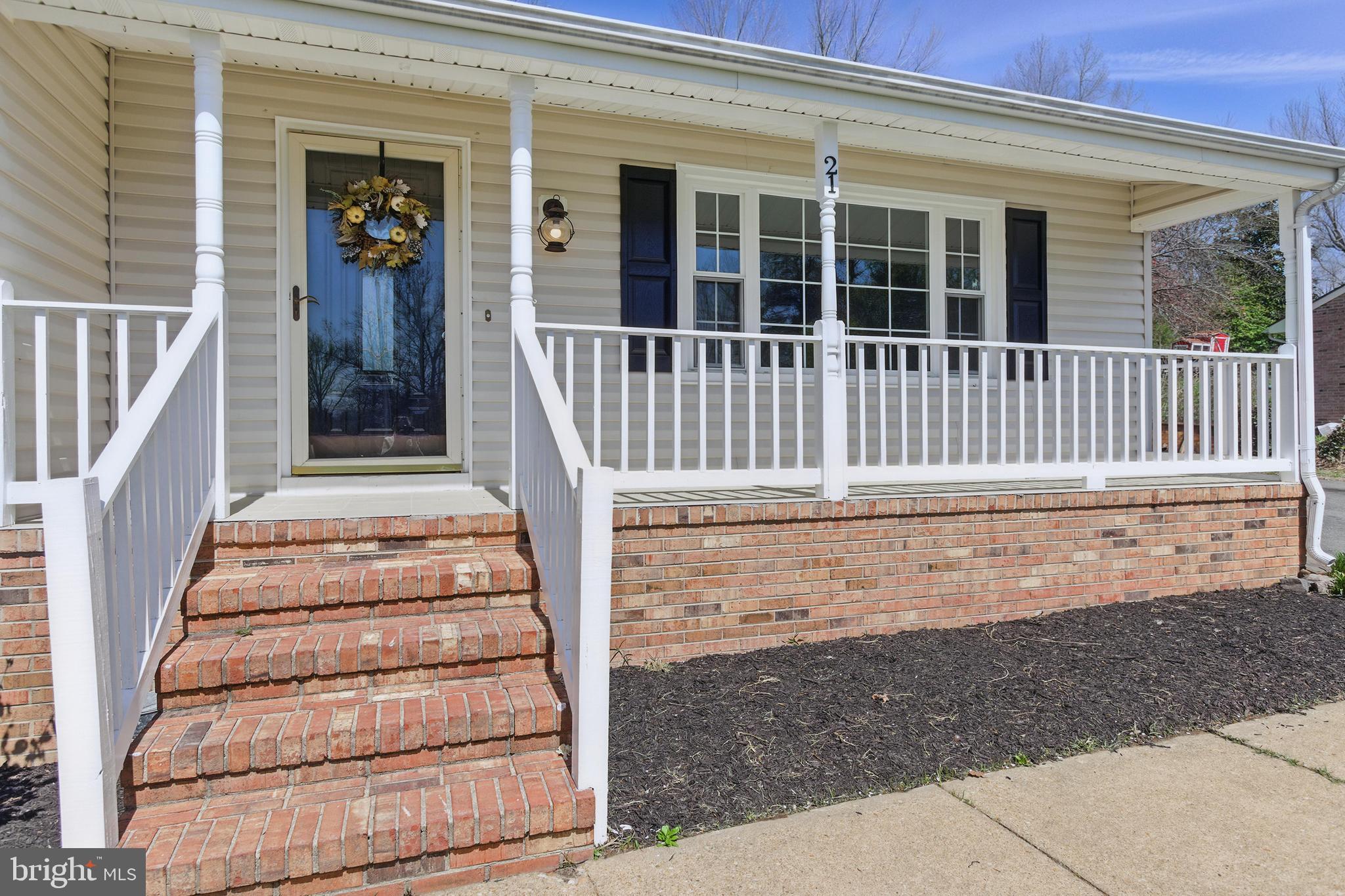 21 RIDGEMORE CIRCLE