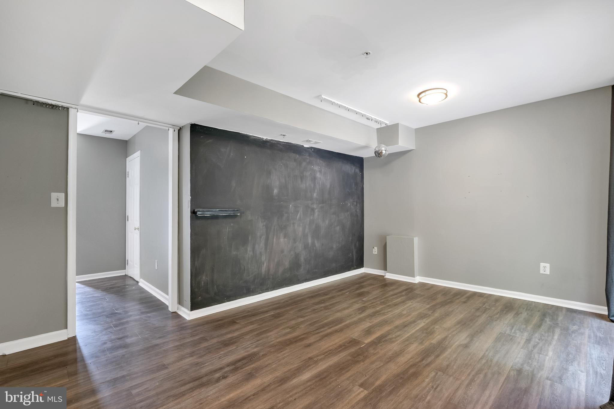 KINGS GRANT - Residential Lease