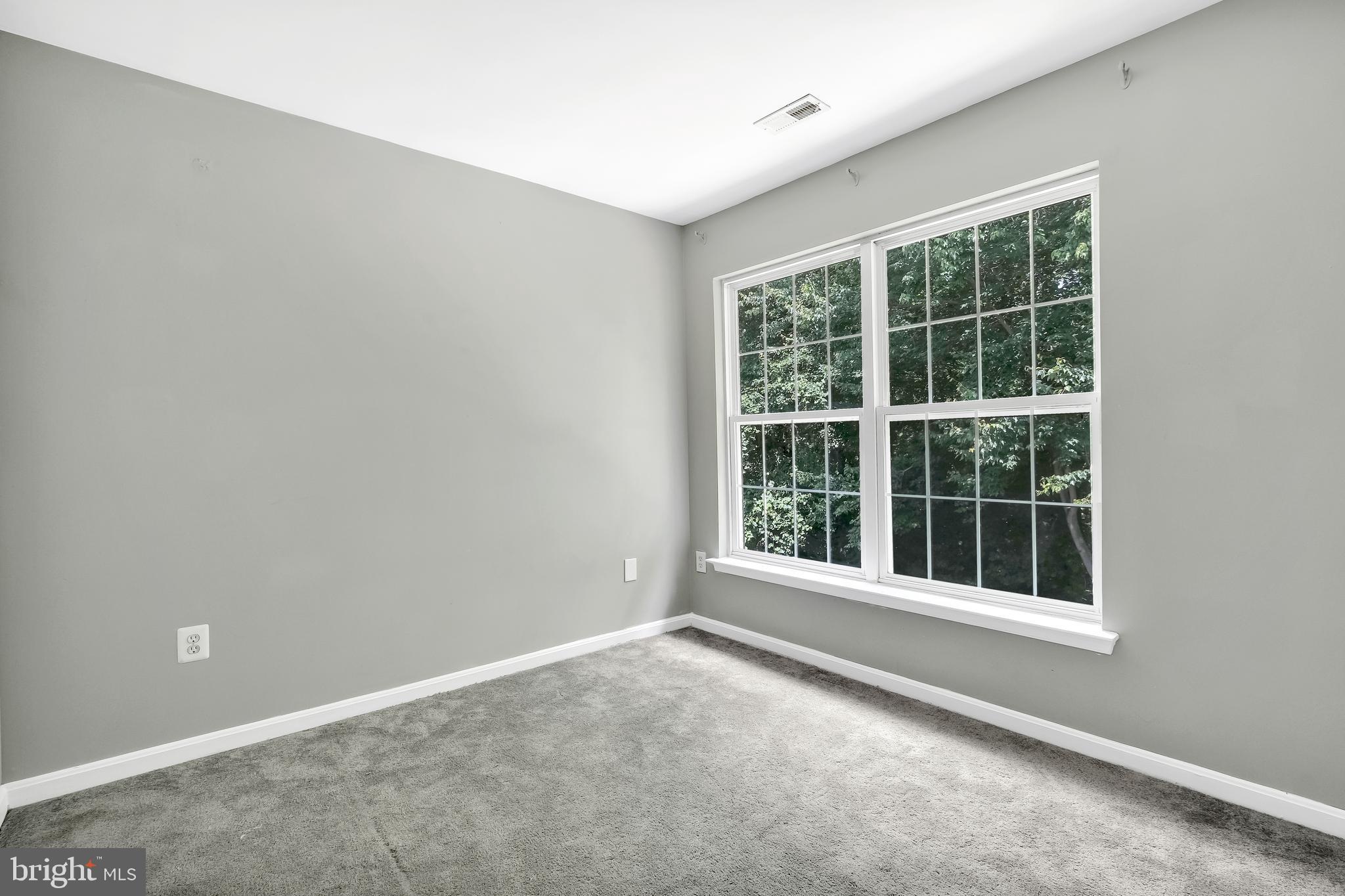 KINGS GRANT - Residential Lease