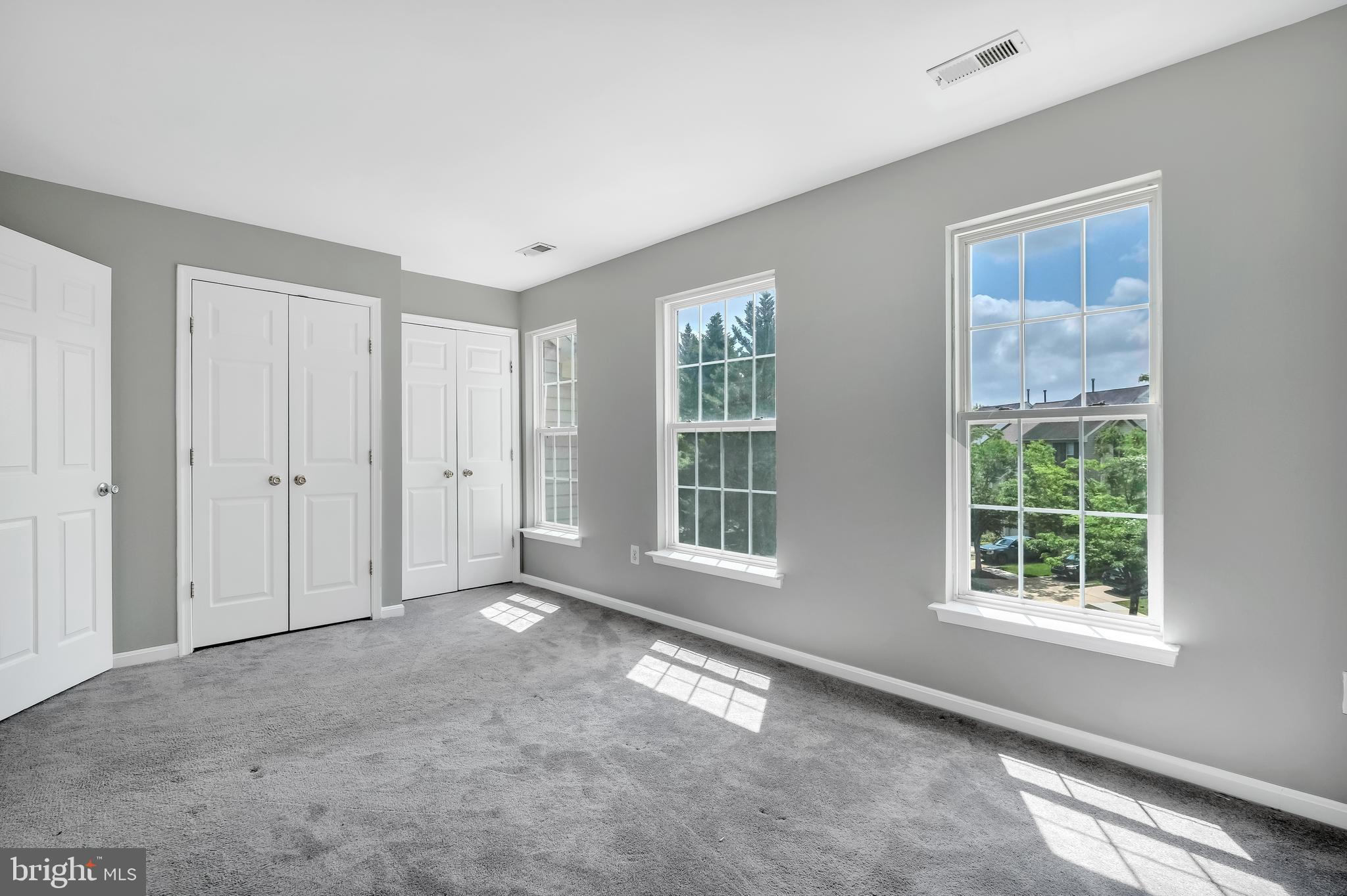 KINGS GRANT - Residential Lease