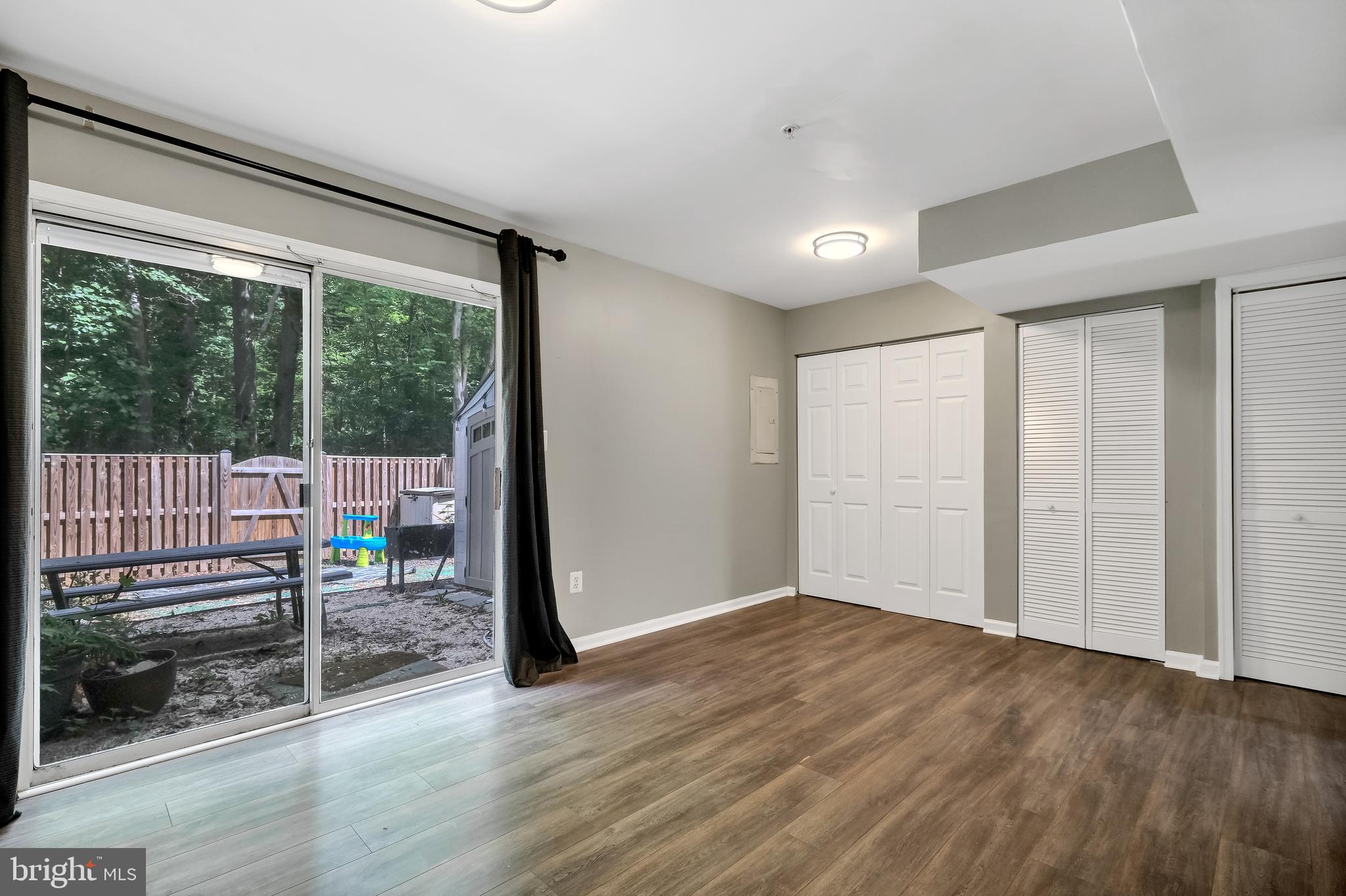 KINGS GRANT - Residential Lease