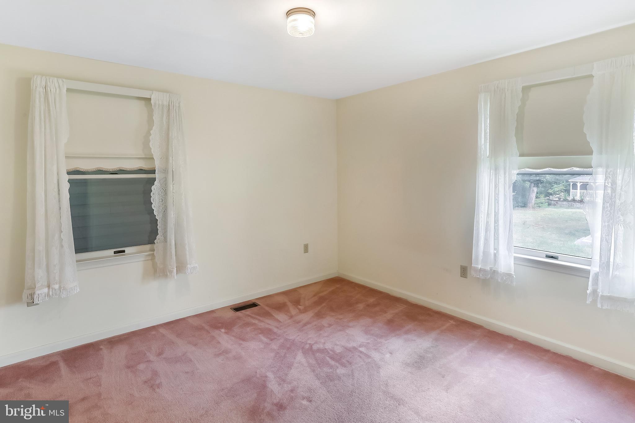 DOWNING - Residential