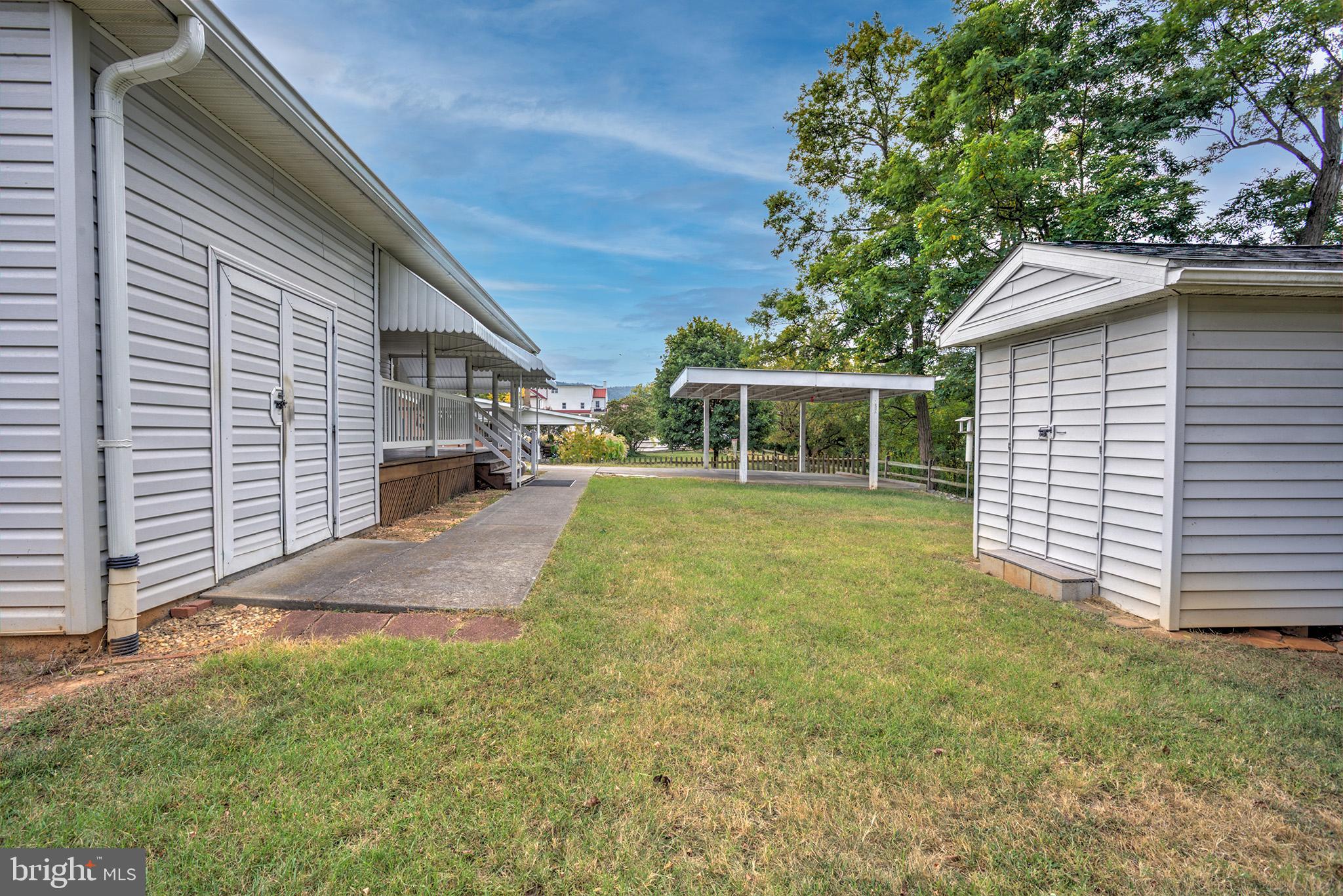 DOWNING - Residential