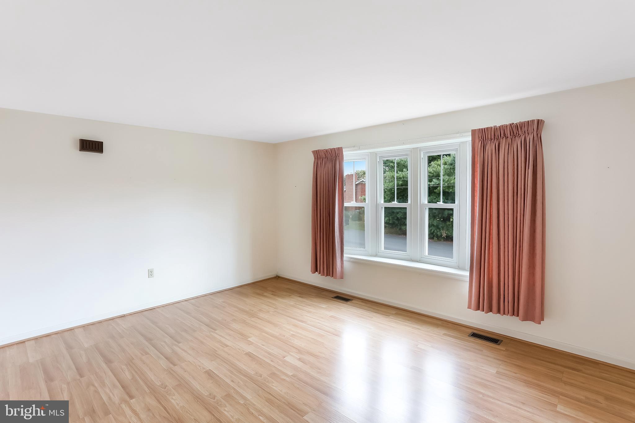 DOWNING - Residential