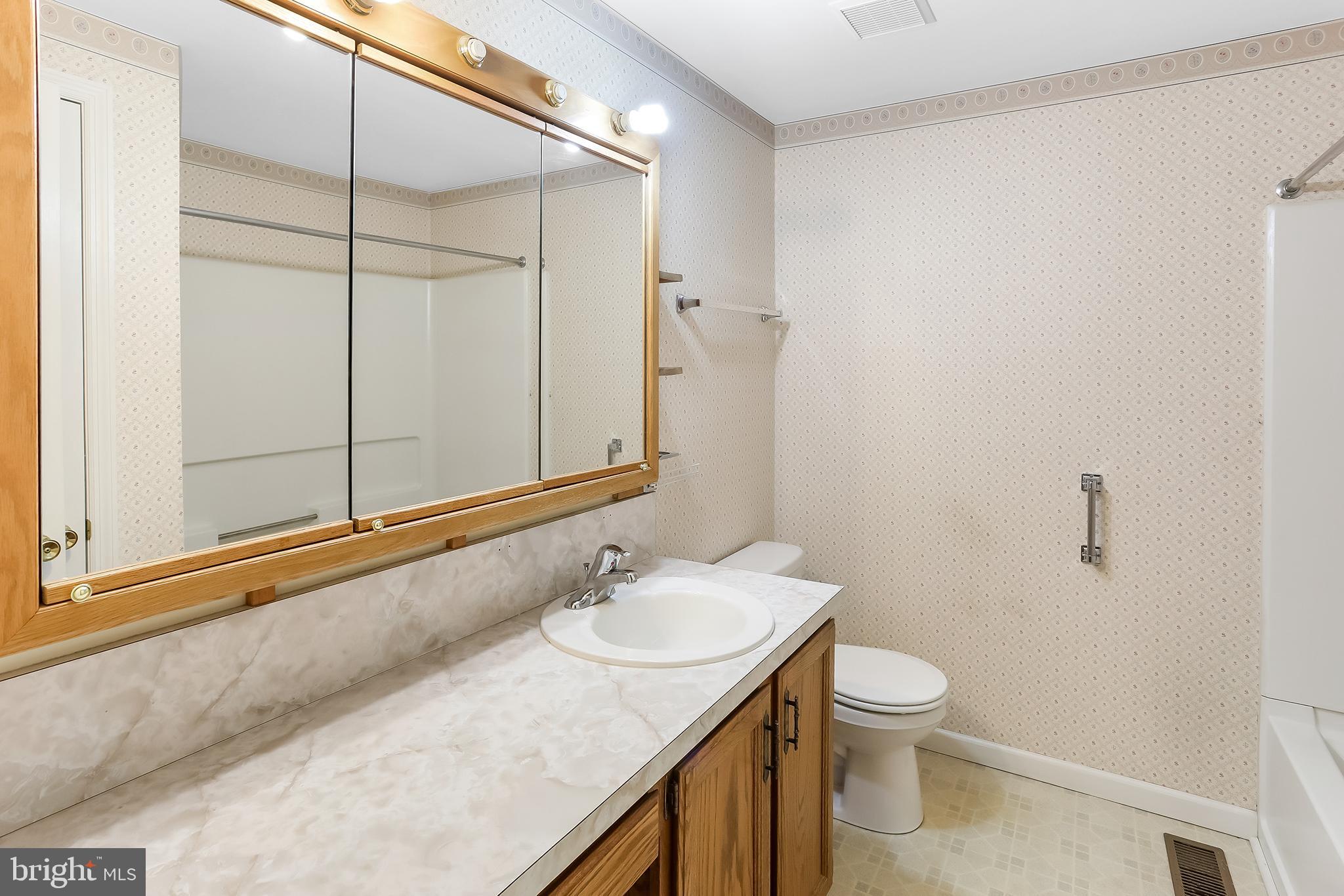 DOWNING - Residential