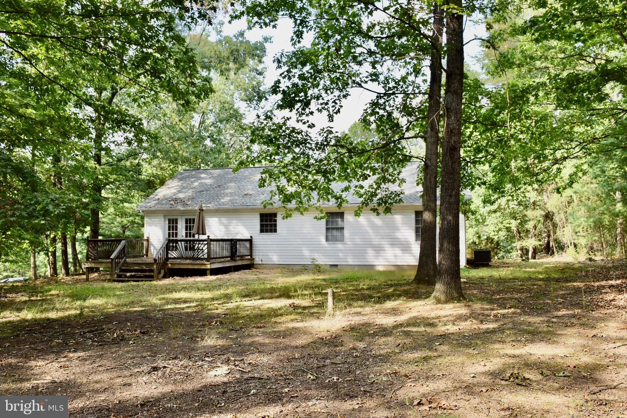 FOXCREST MANOR - Residential