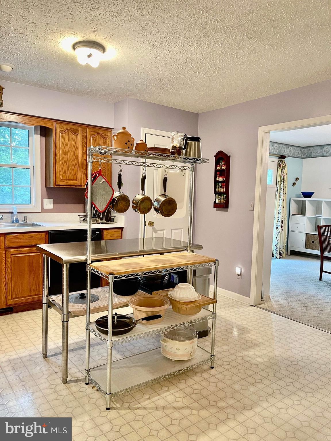 FOXCREST MANOR - Residential