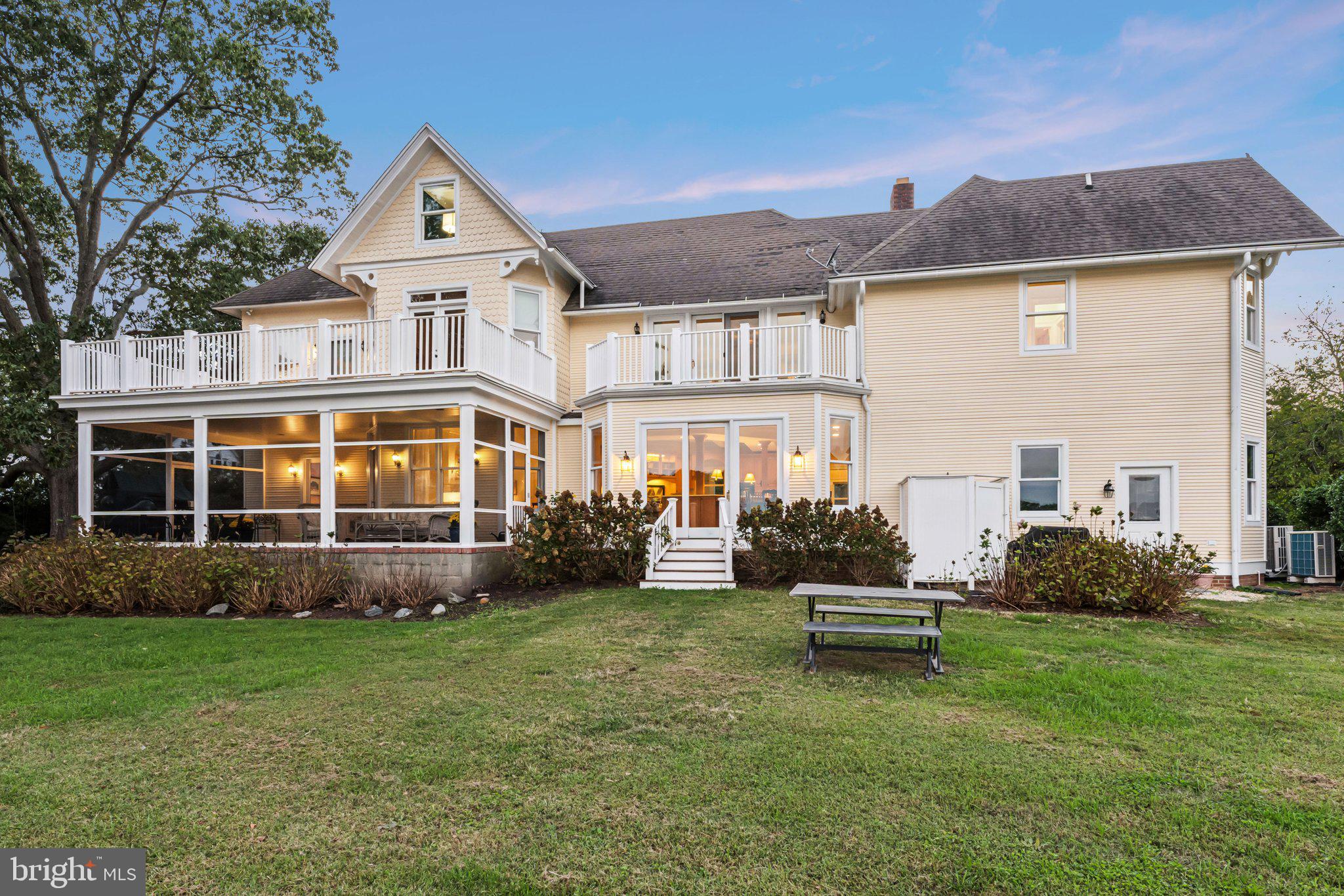 BLOOMFIELD - Residential