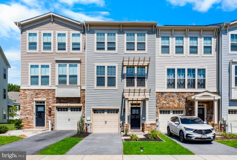 Townhouse For Sale - 1014 Edenberry Way<br/> GLEN BURNIE, MD 21060