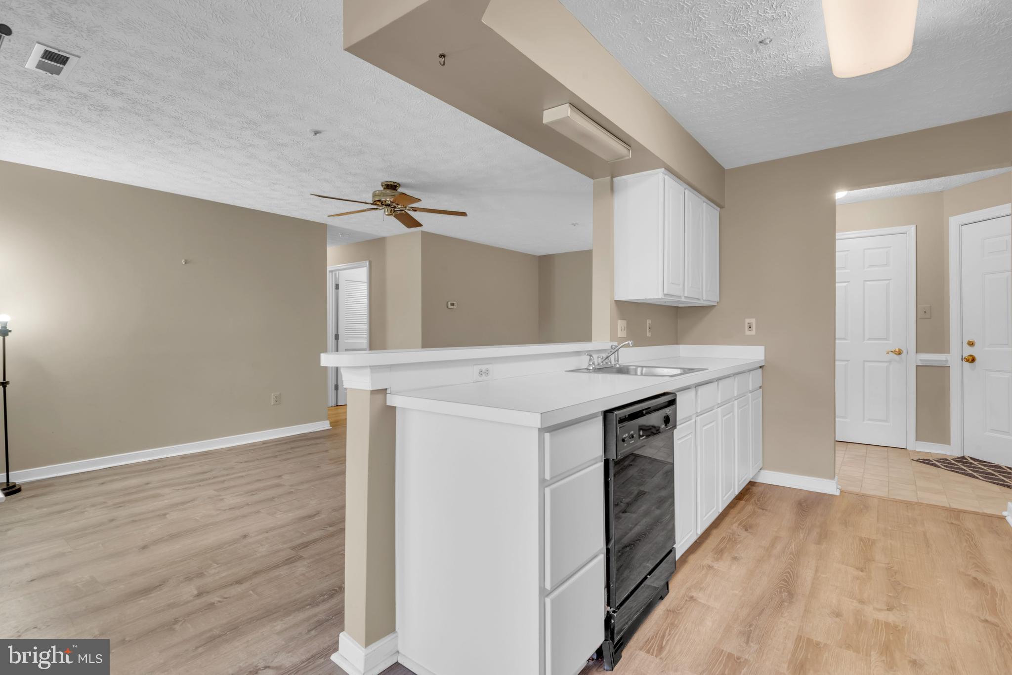 PINEY ORCHARD - Residential