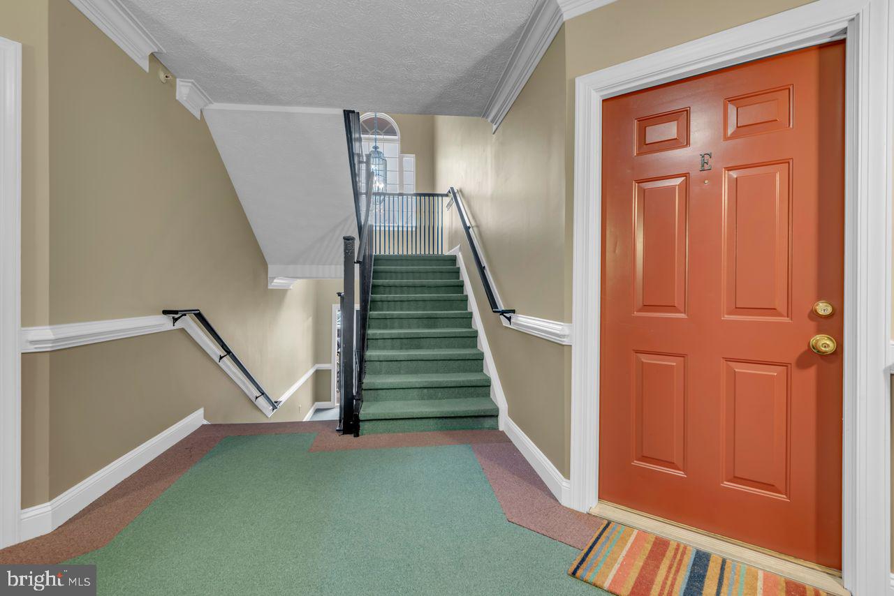 PINEY ORCHARD - Residential