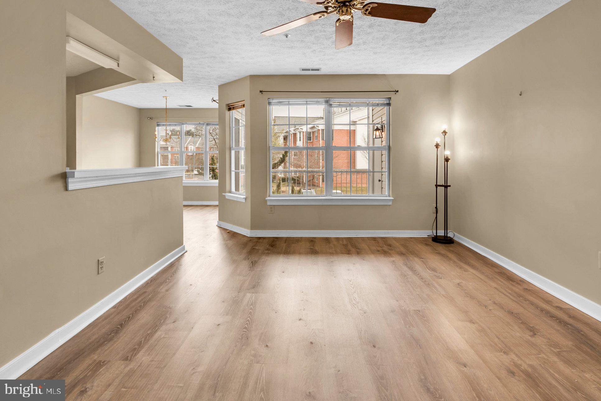 PINEY ORCHARD - Residential