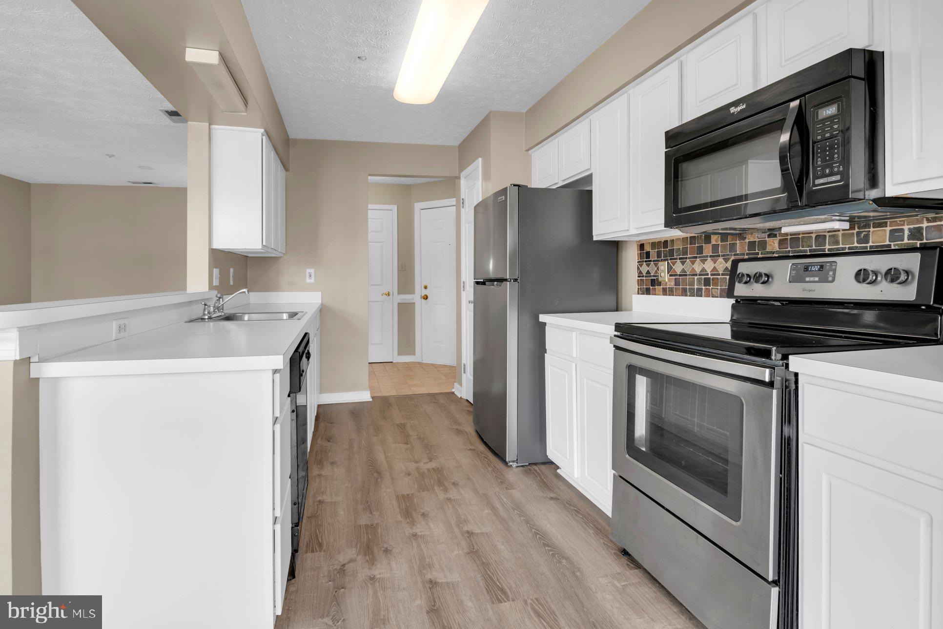 PINEY ORCHARD - Residential