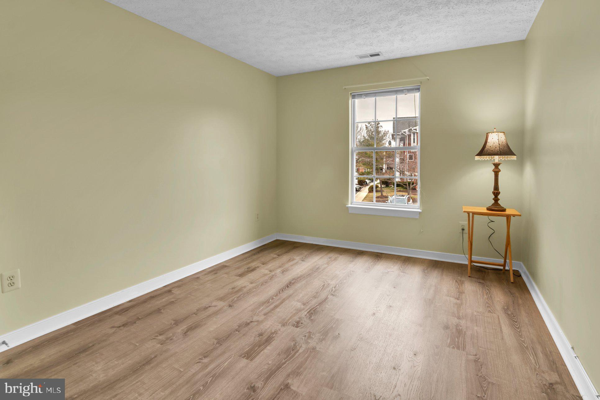 PINEY ORCHARD - Residential