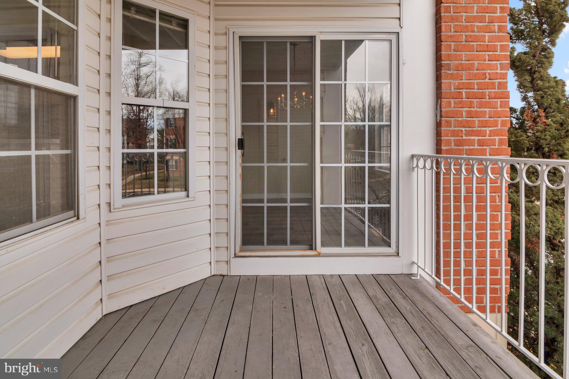 PINEY ORCHARD - Residential