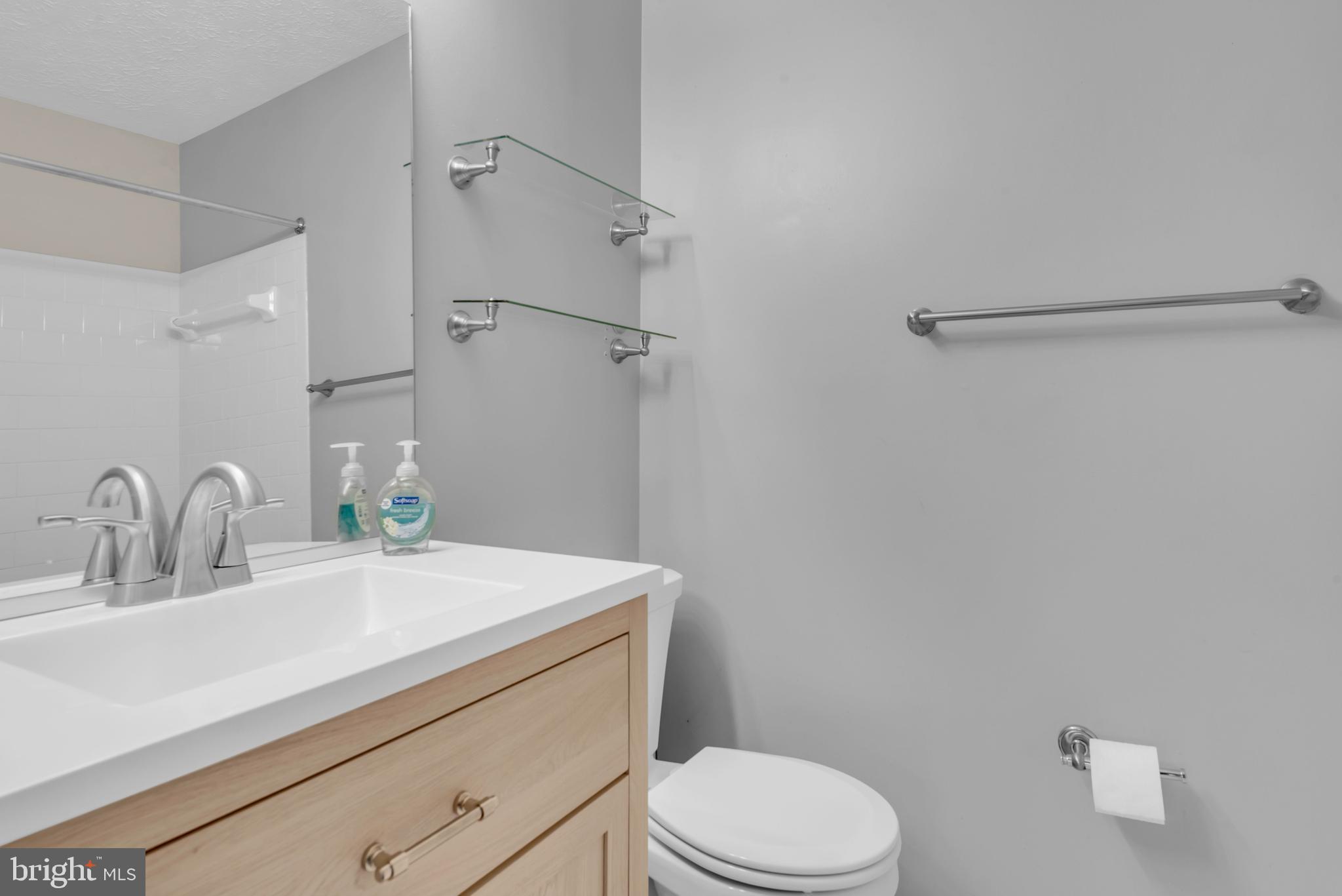 PINEY ORCHARD - Residential