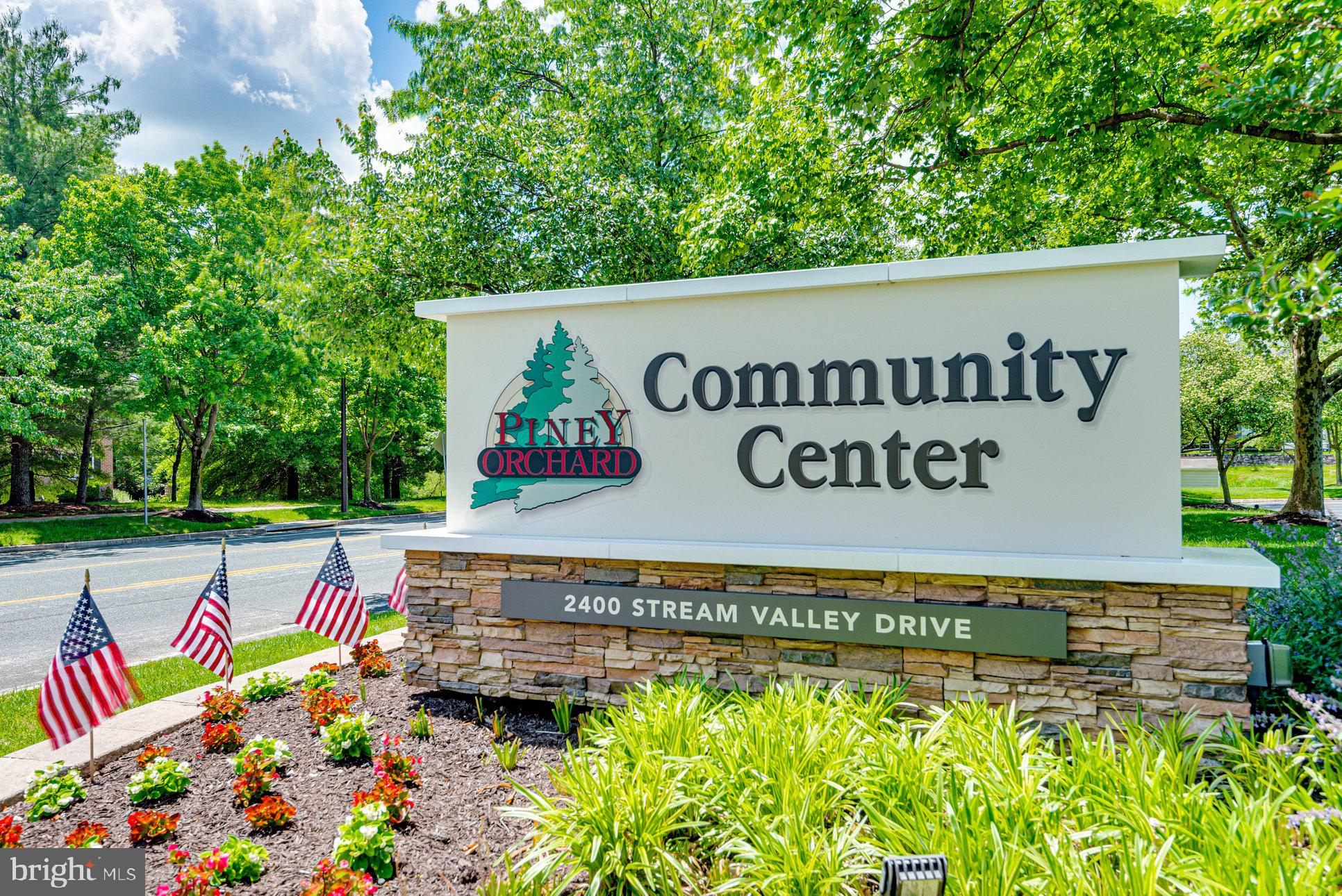 PINEY ORCHARD - Residential