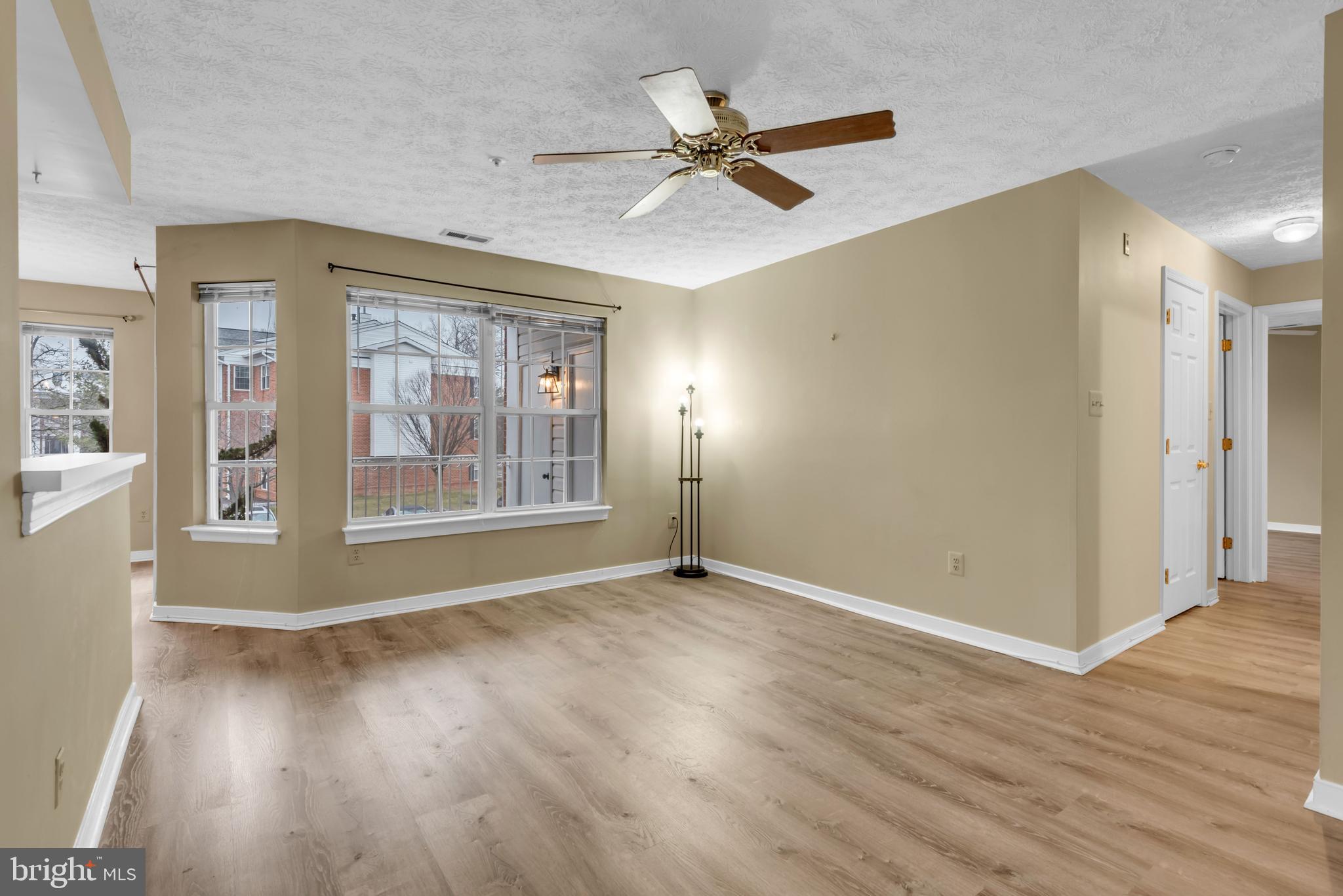 PINEY ORCHARD - Residential