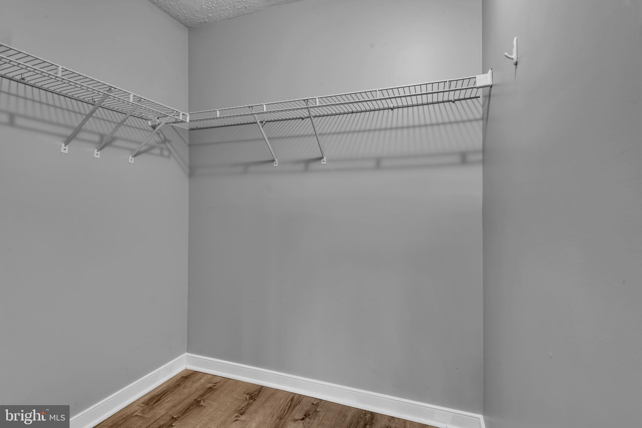 PINEY ORCHARD - Residential