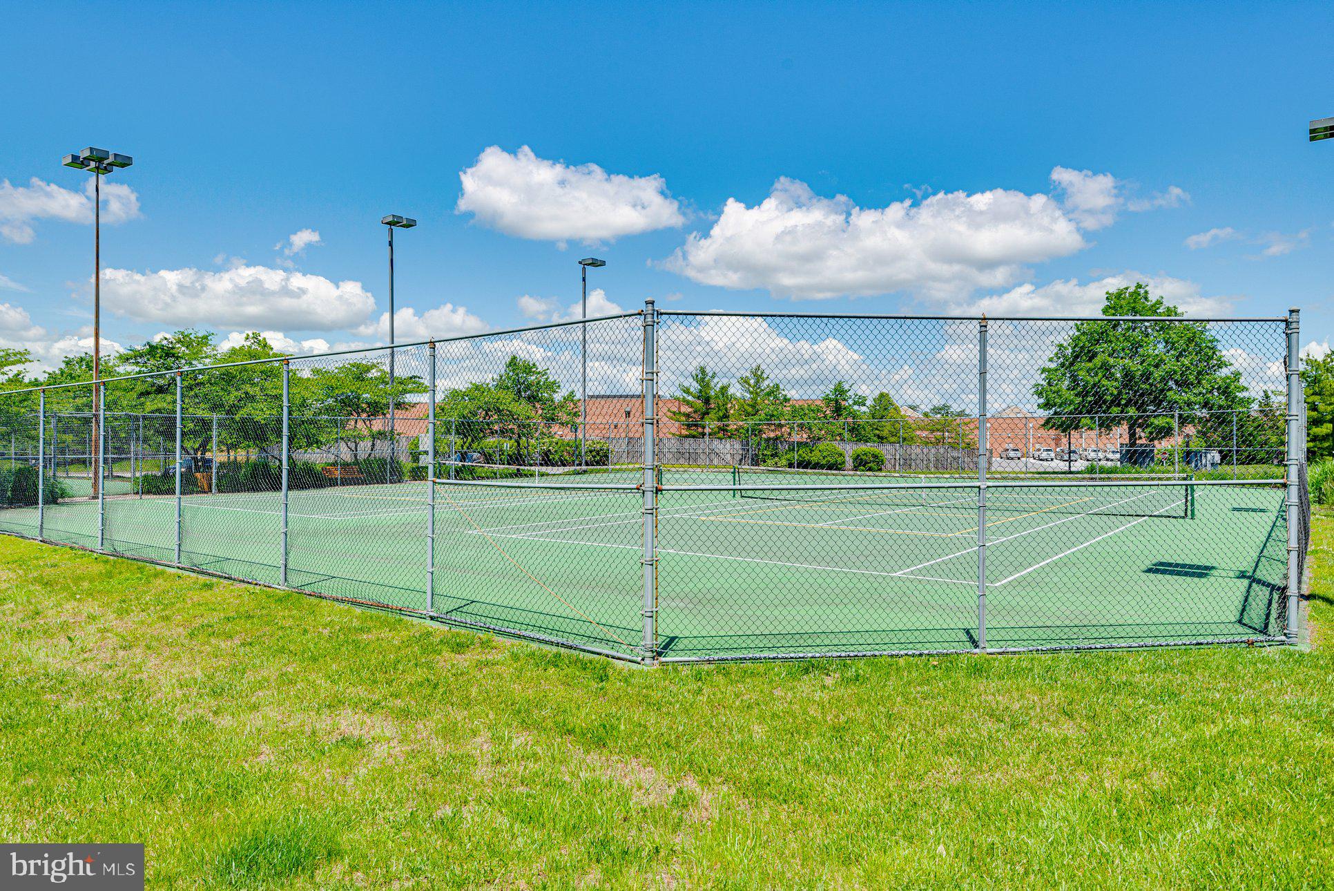 PINEY ORCHARD - Residential