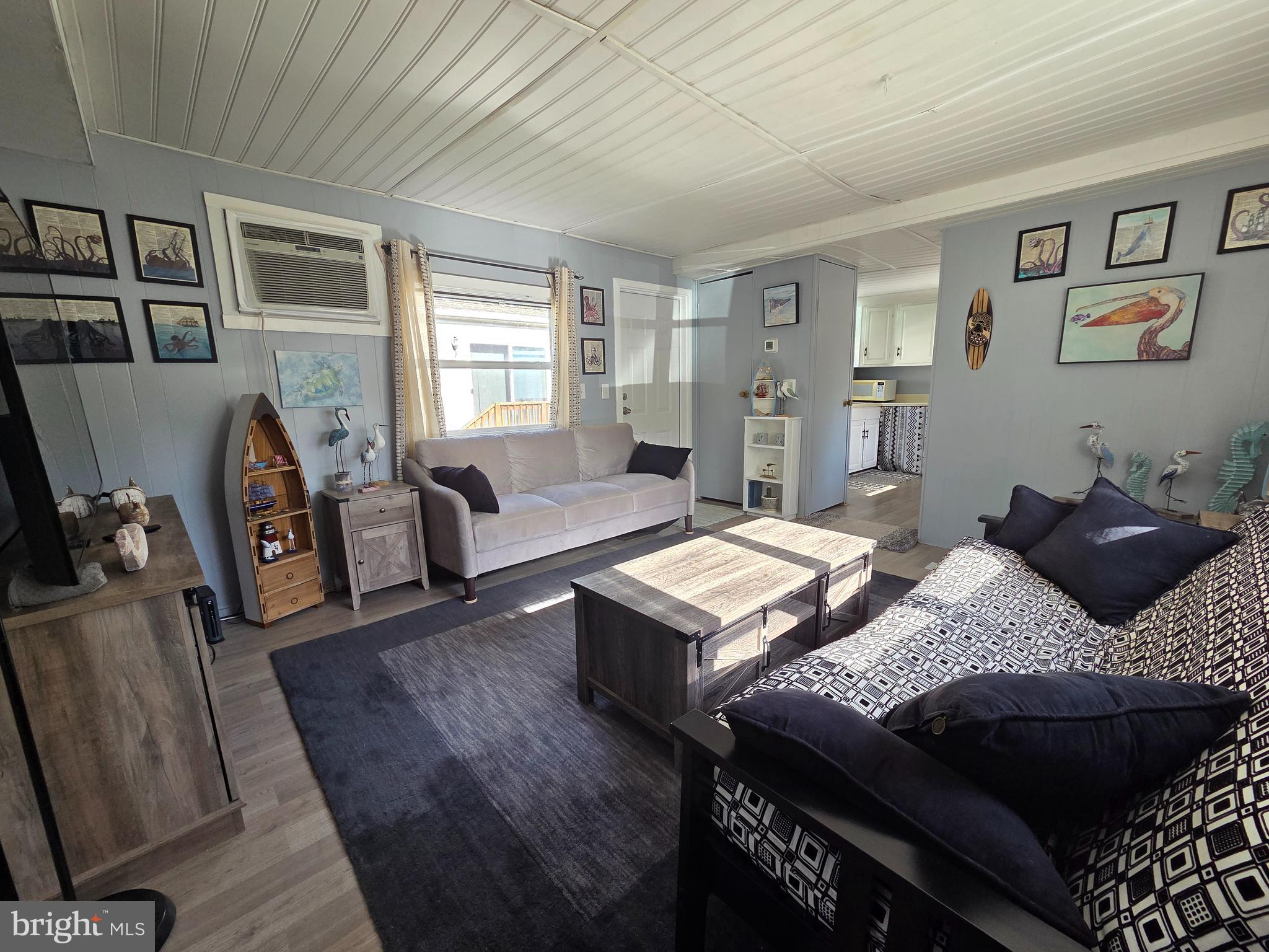 WHISPERING PINE MHP - Residential