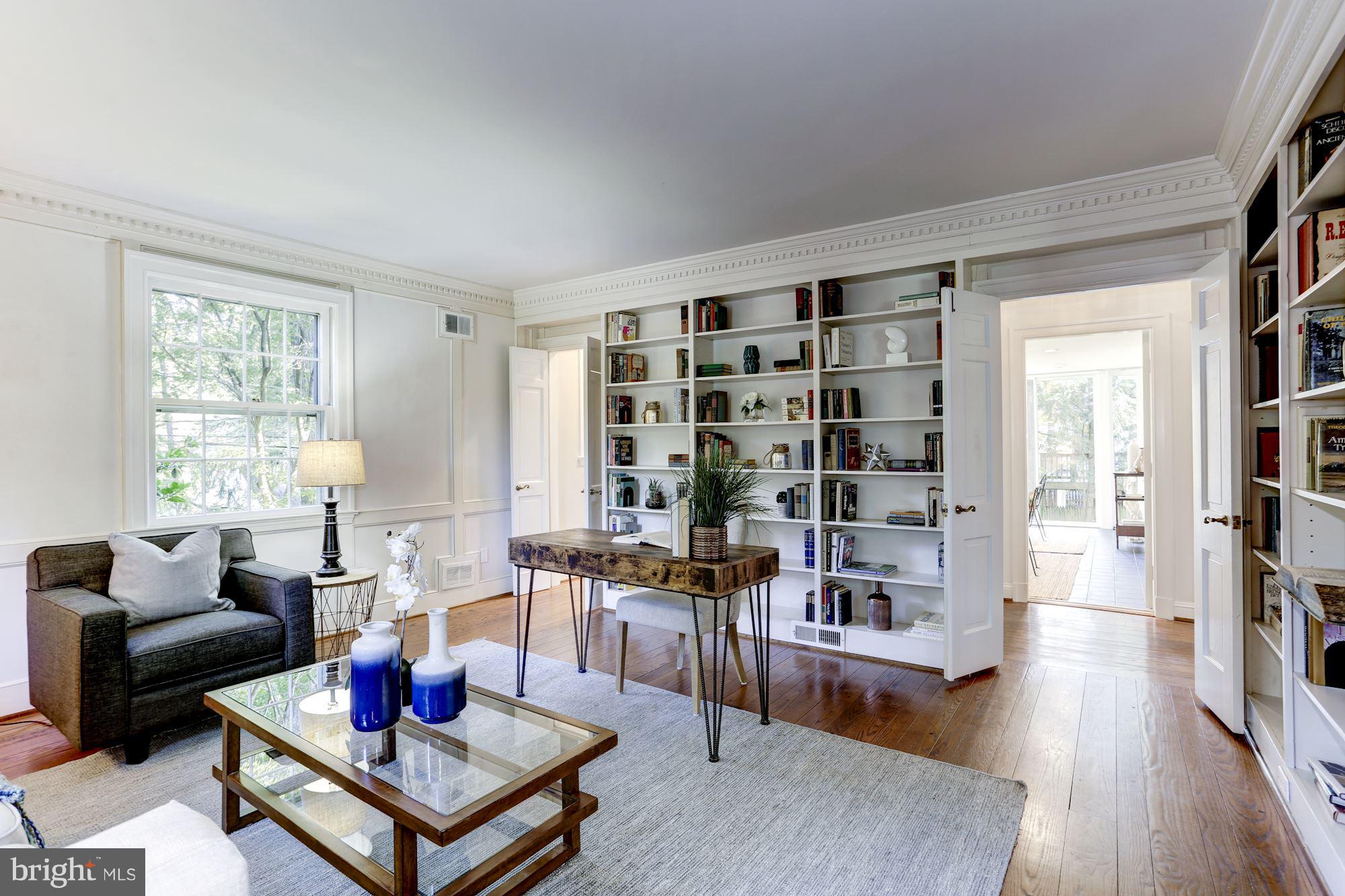 CHEVY CHASE VILLAGE - Residential