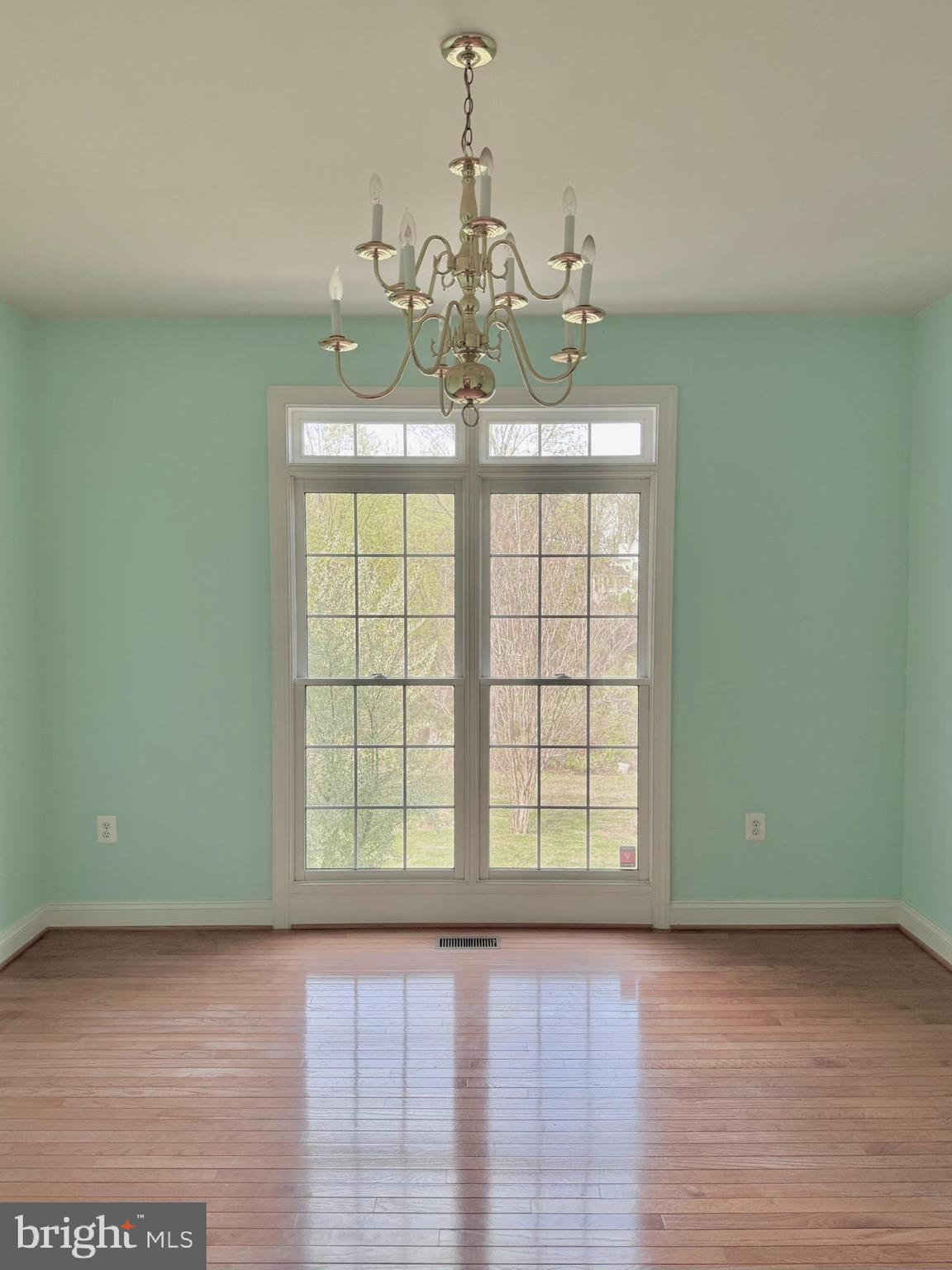 WILLOW RIDGE - Residential