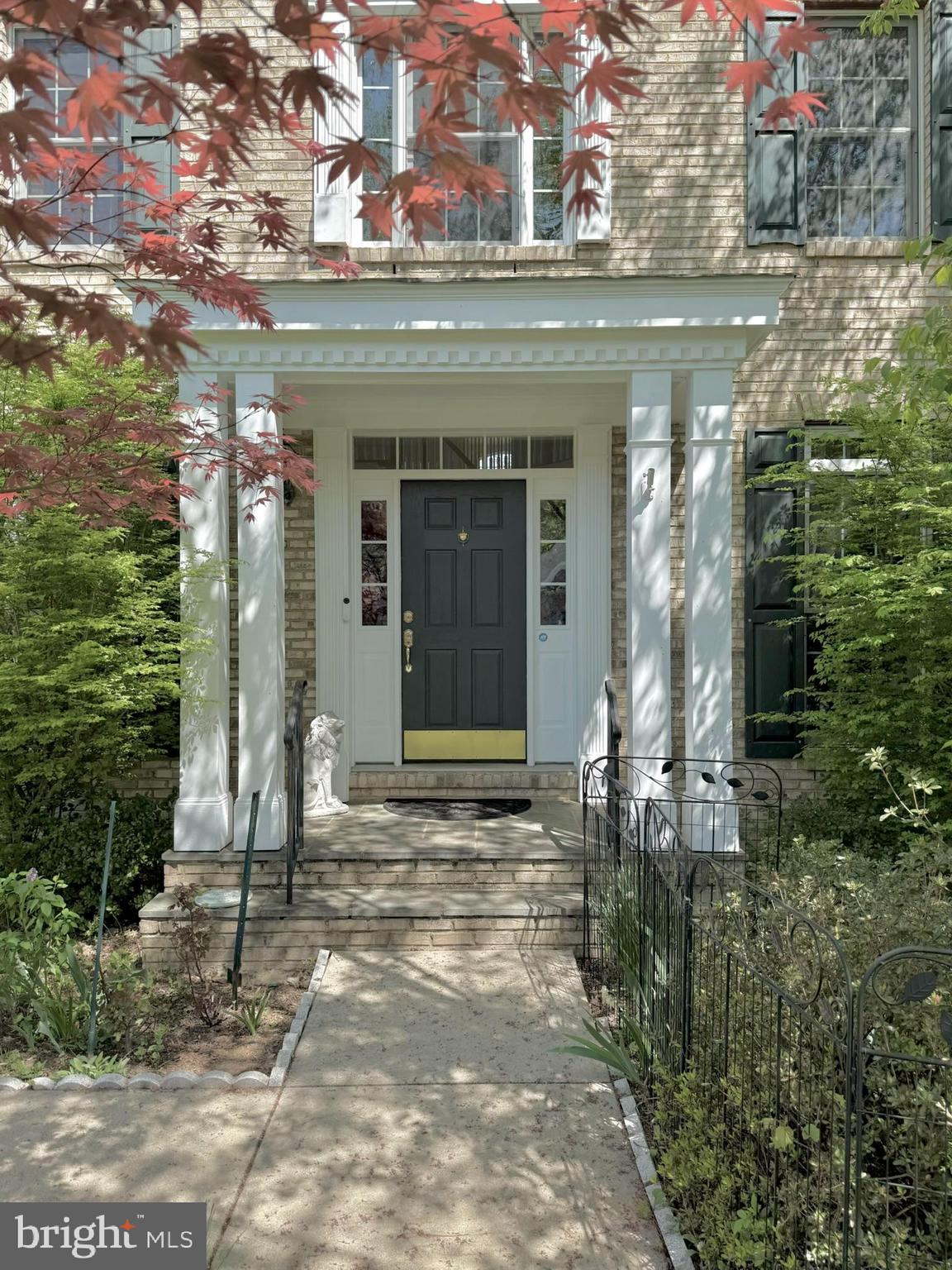 WILLOW RIDGE - Residential