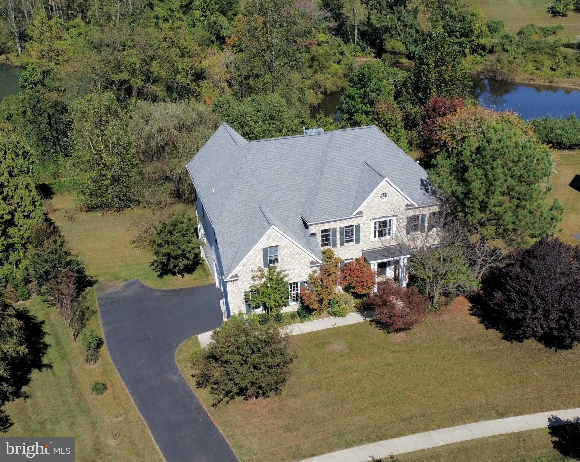 WILLOW RIDGE - Residential