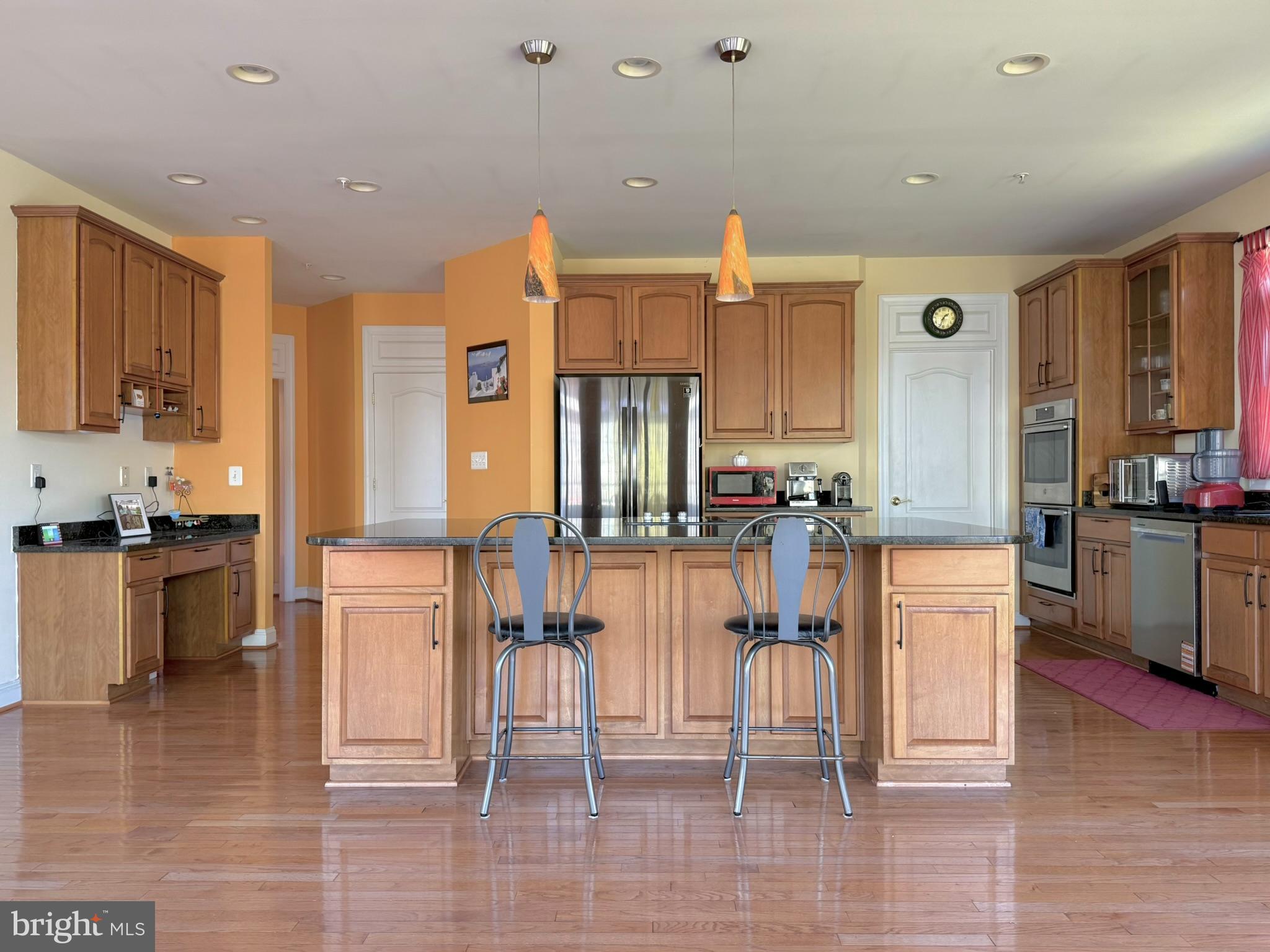 WILLOW RIDGE - Residential