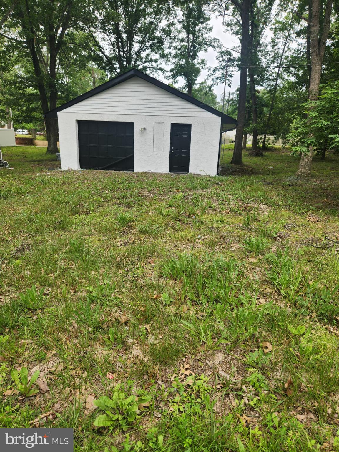 2421 HIGHLAND ROAD