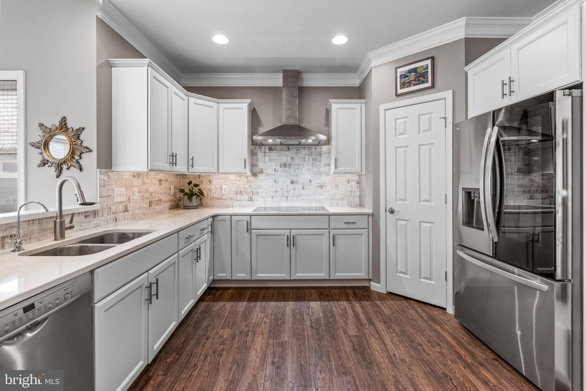 PINE VIEW ESTATES - Residential