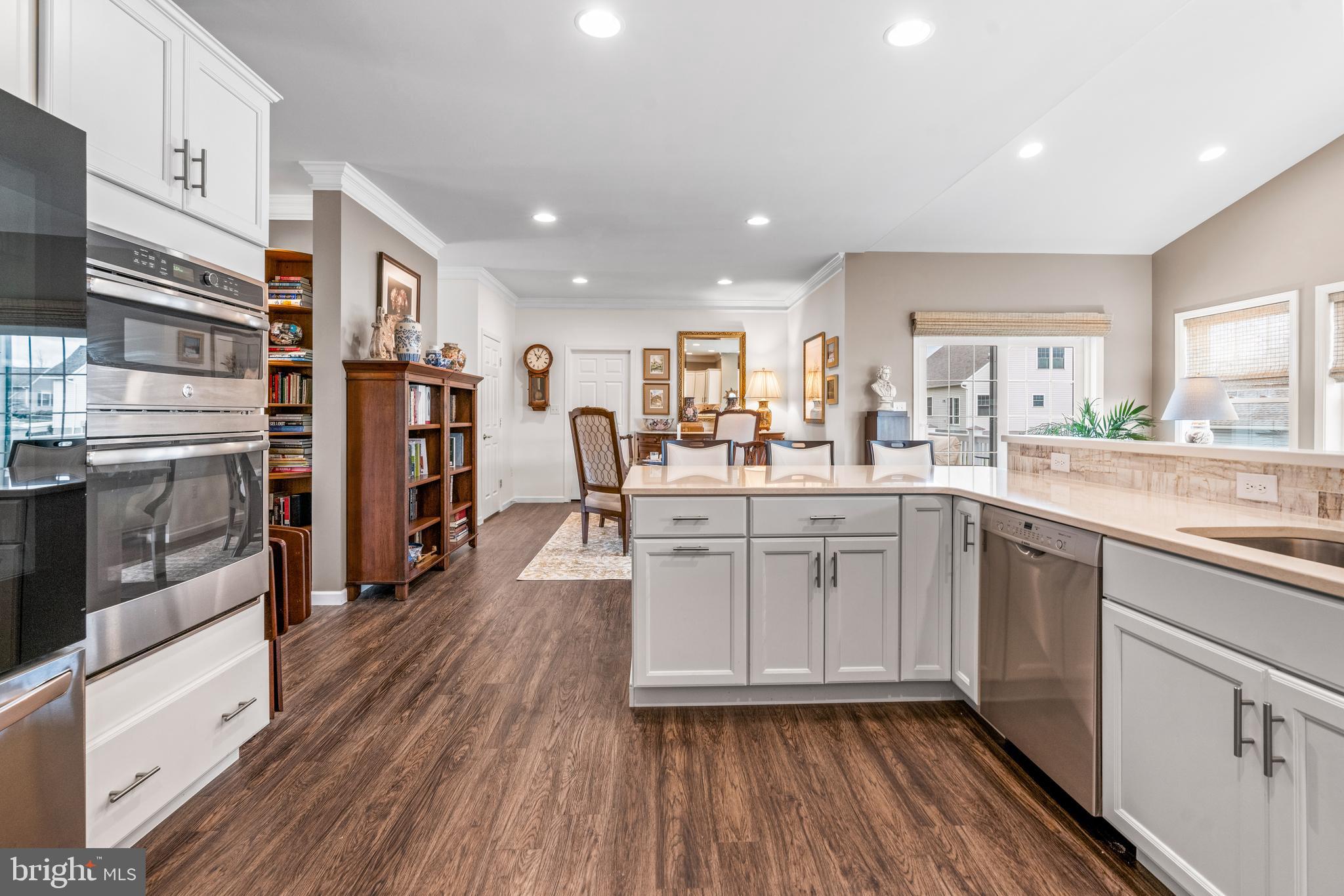 PINE VIEW ESTATES - Residential