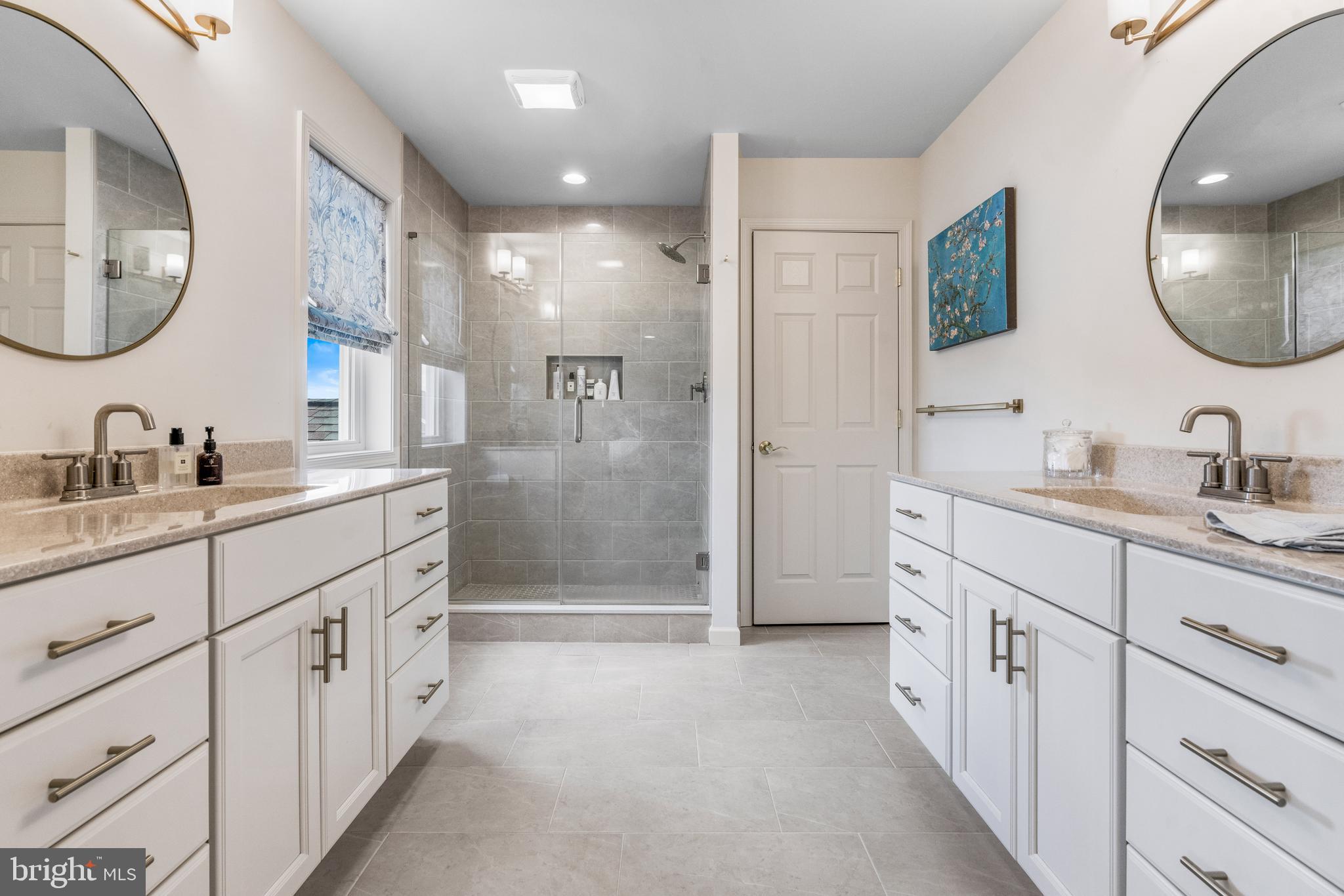 PINE VIEW ESTATES - Residential