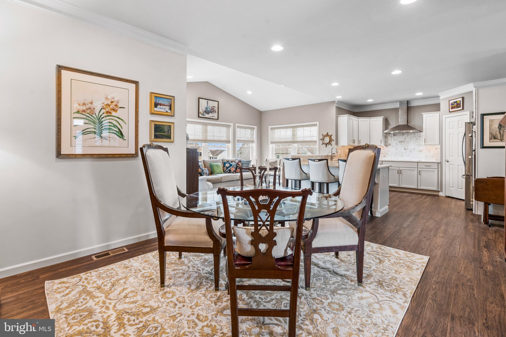 PINE VIEW ESTATES - Residential