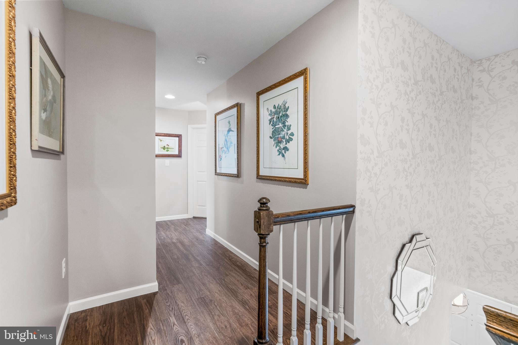 PINE VIEW ESTATES - Residential