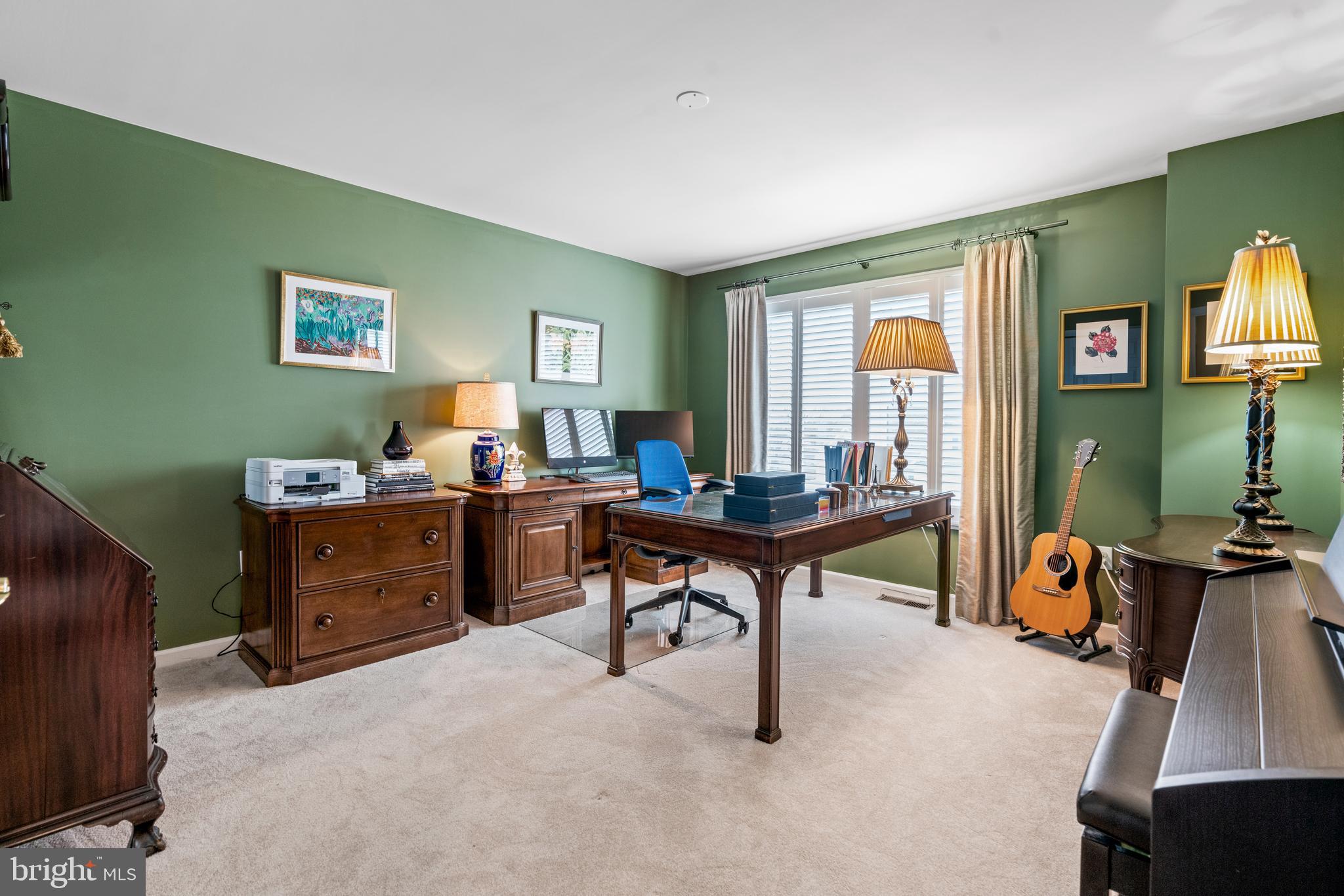 PINE VIEW ESTATES - Residential