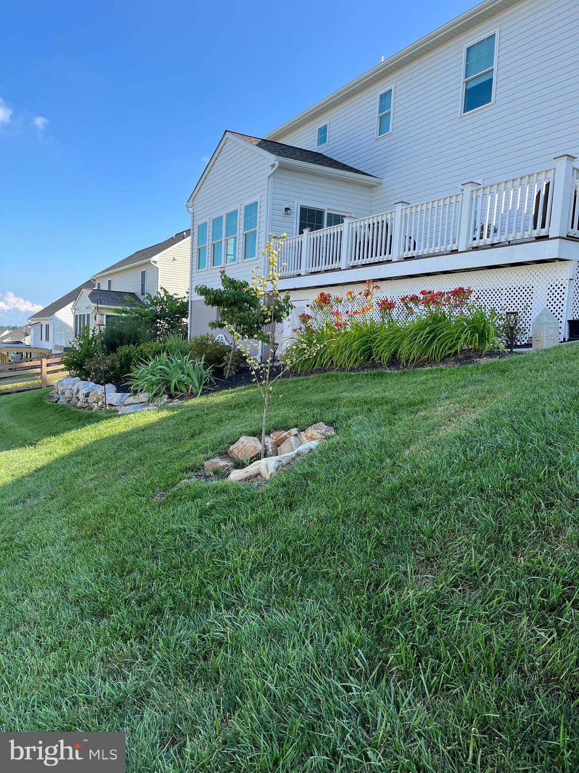 PINE VIEW ESTATES - Residential