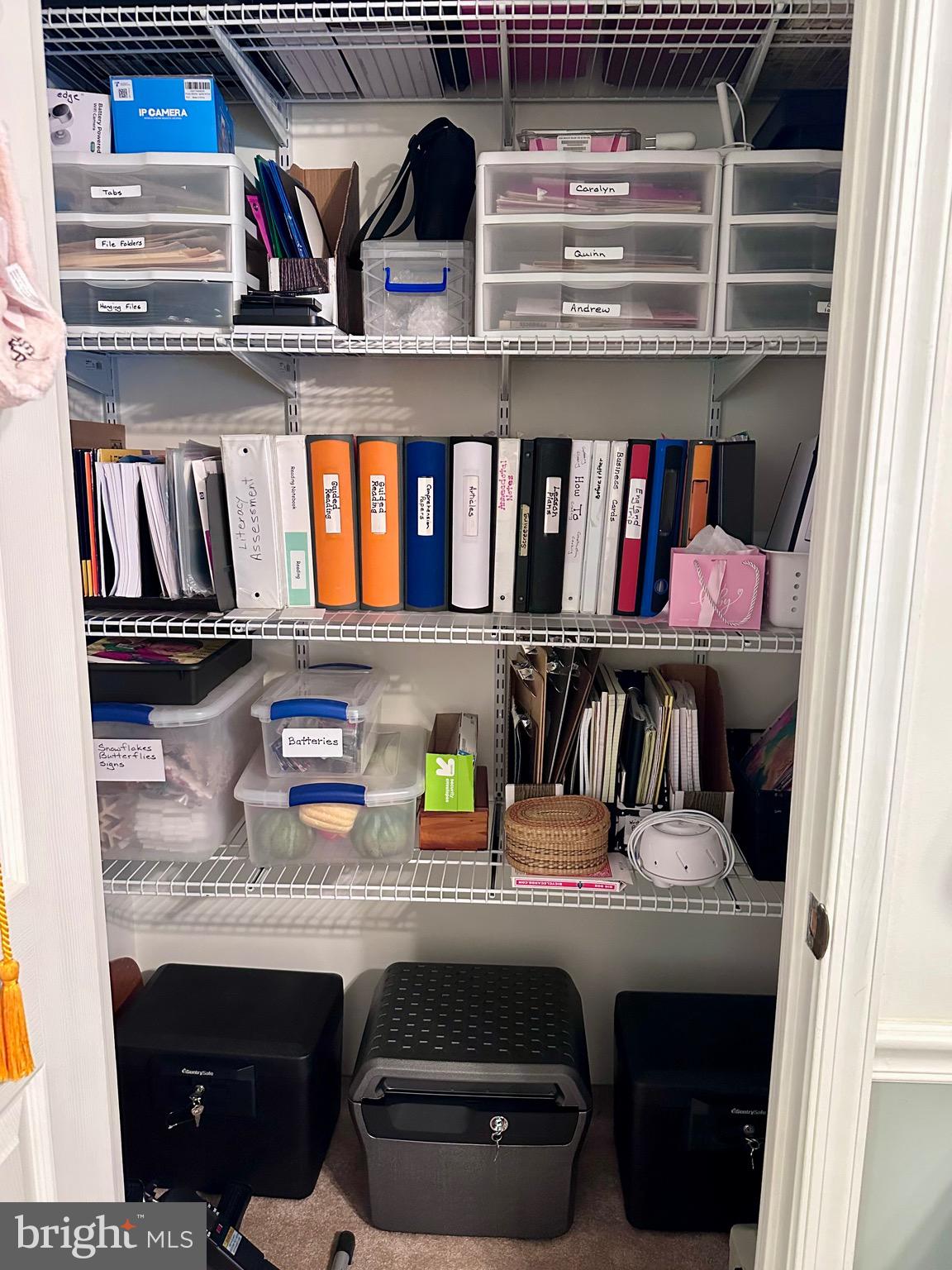 FRIENDLY PINES - Residential