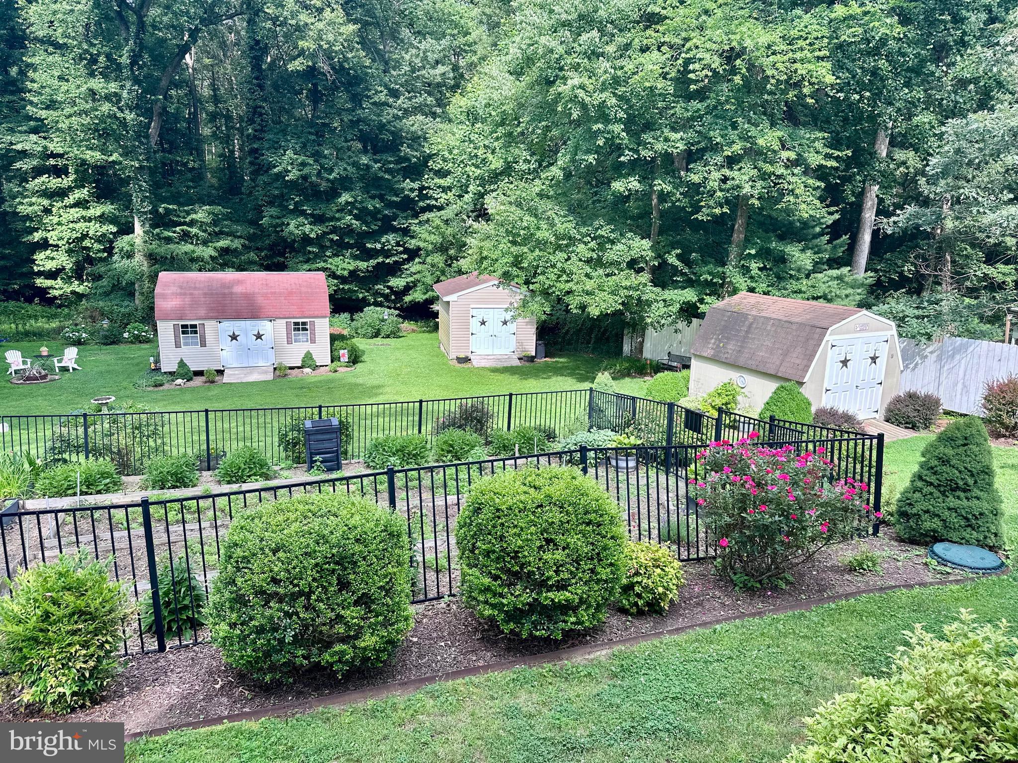 FRIENDLY PINES - Residential