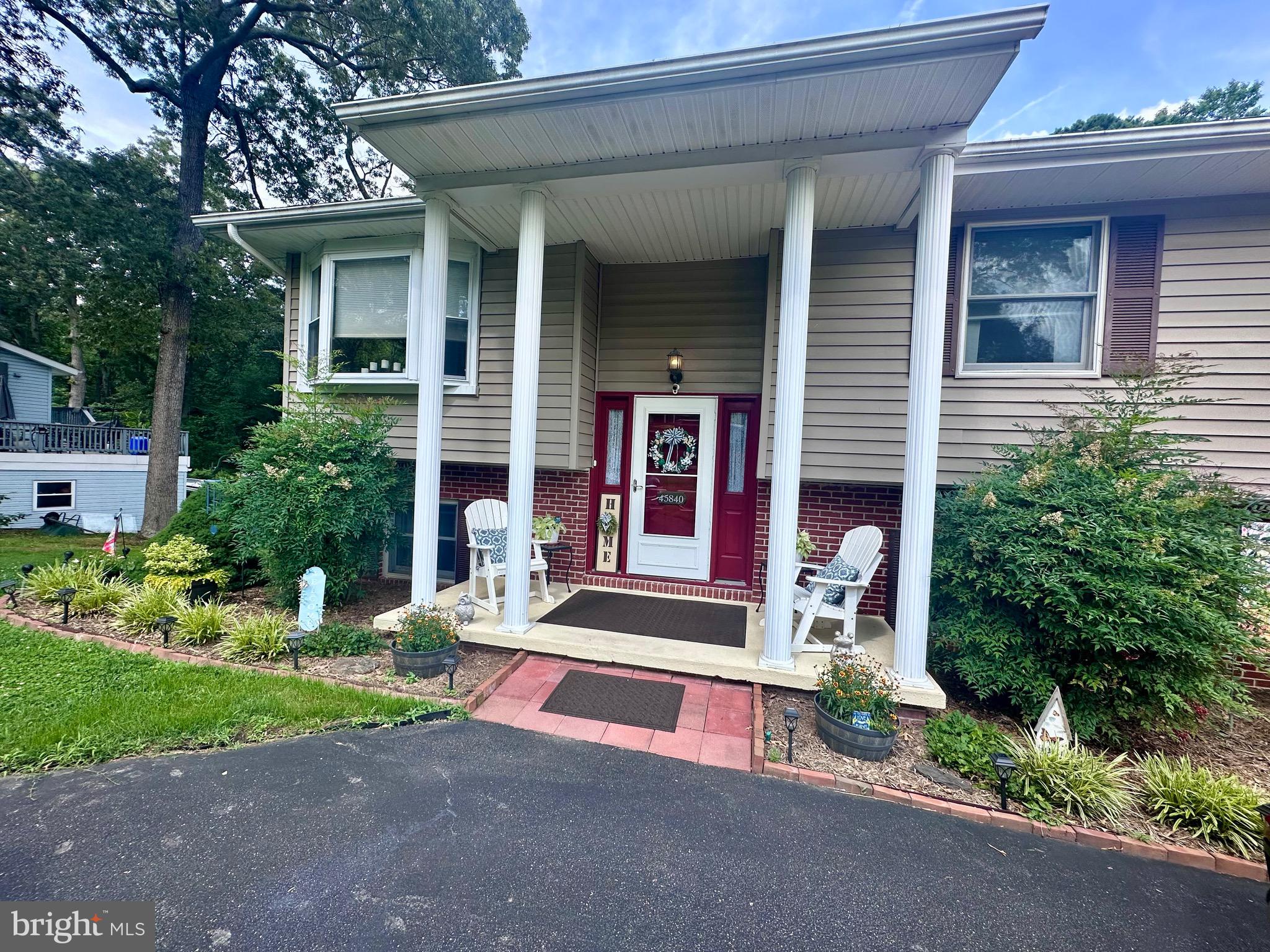 FRIENDLY PINES - Residential