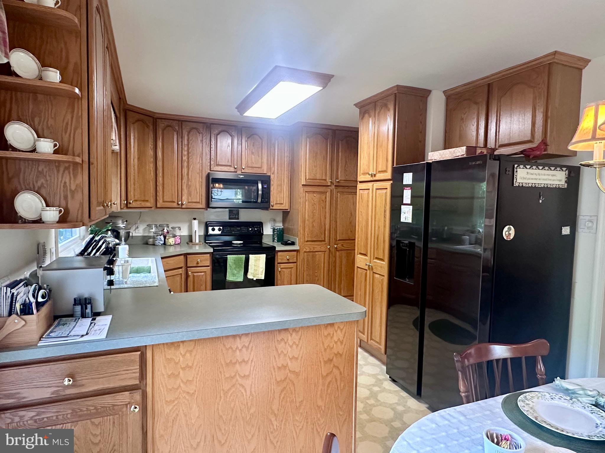 FRIENDLY PINES - Residential