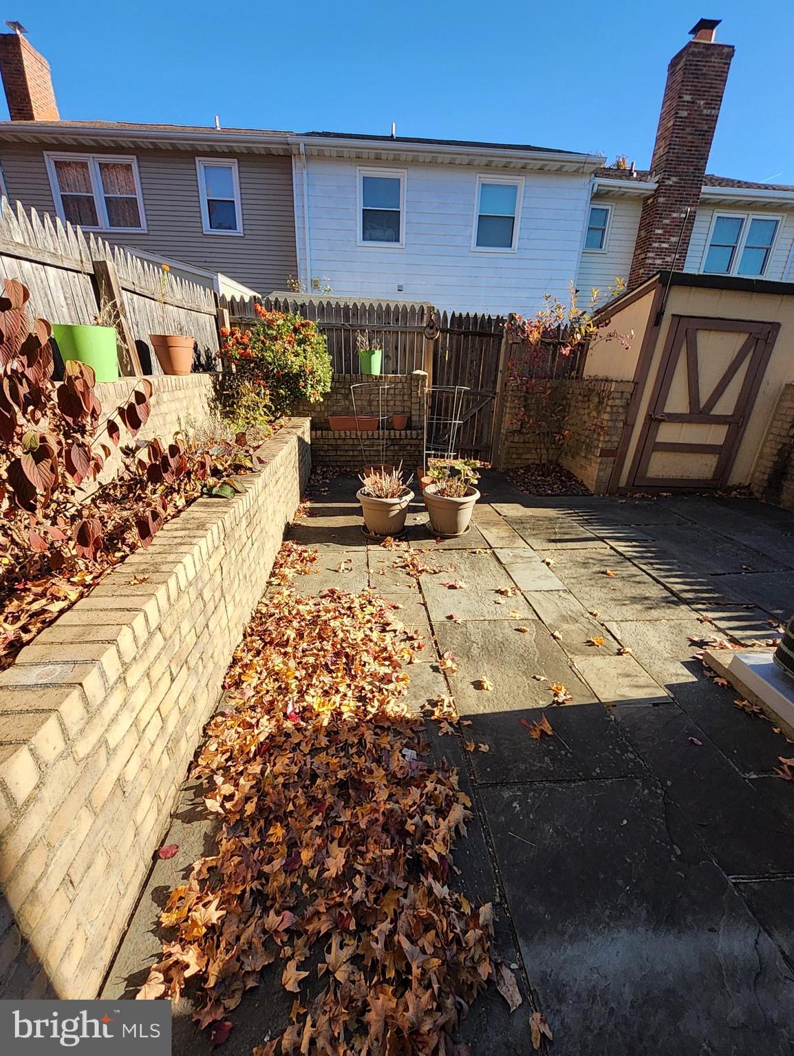 BEAR WALLOW KNOLLS - Residential Lease